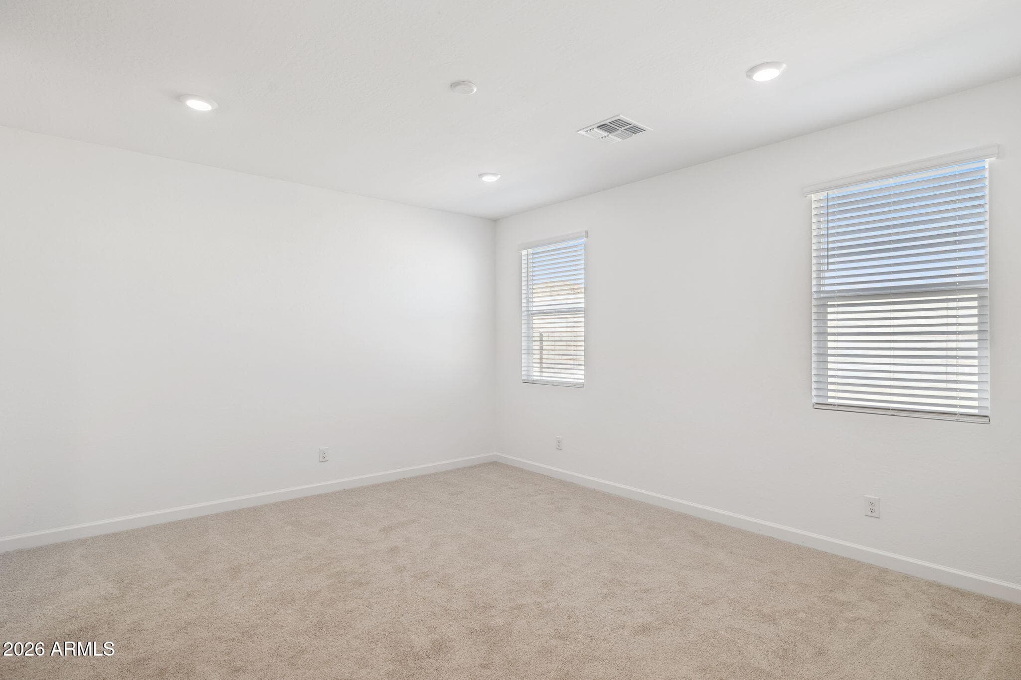 27464 N 69th Lane, Peoria, AZ 85383 — photo 14 of 47