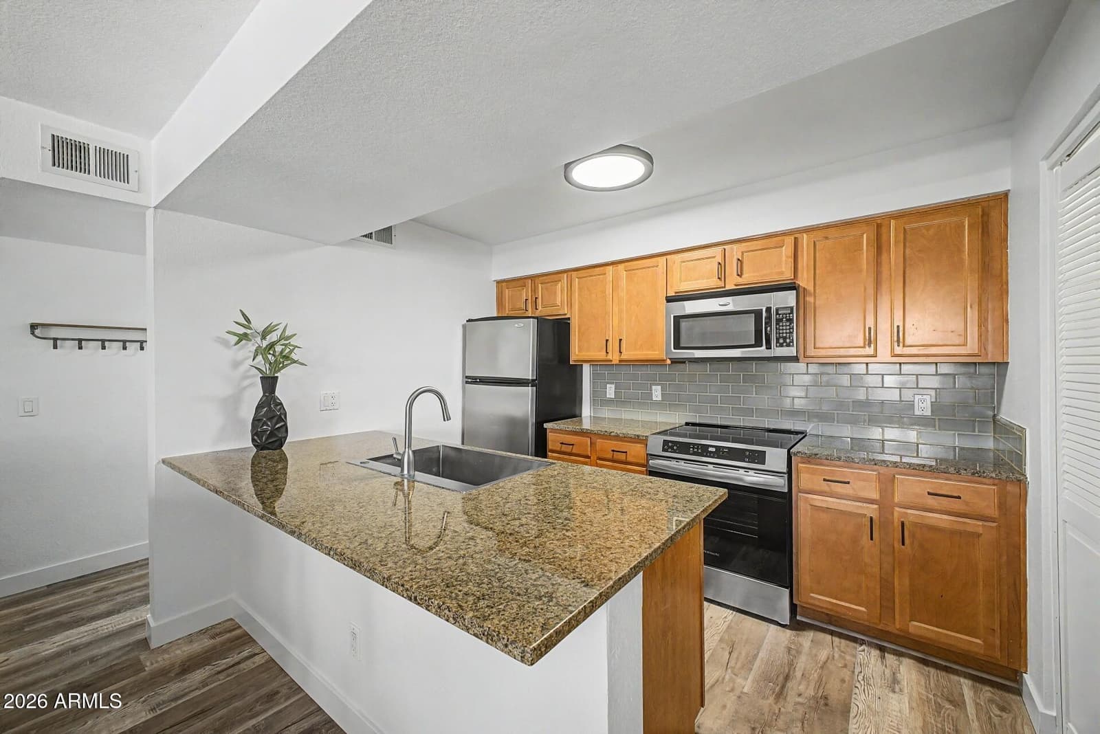 200 E SOUTHERN Avenue 223, Tempe, AZ 85282 — photo 12 of 37
