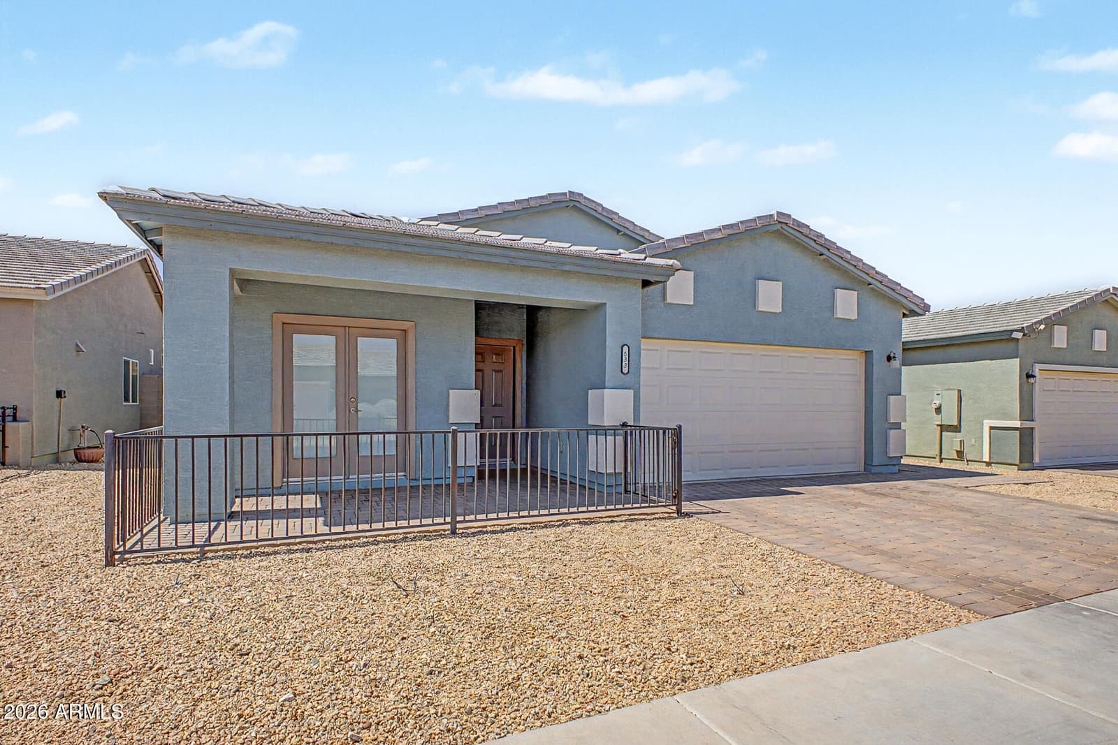 533 W HARWELL Road, Phoenix, AZ 85041 — photo 3 of 36