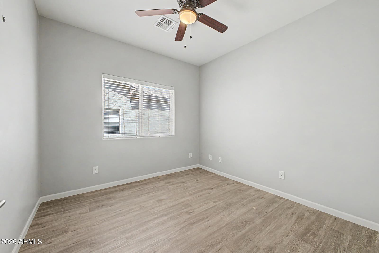 533 W HARWELL Road, Phoenix, AZ 85041 — photo 25 of 36