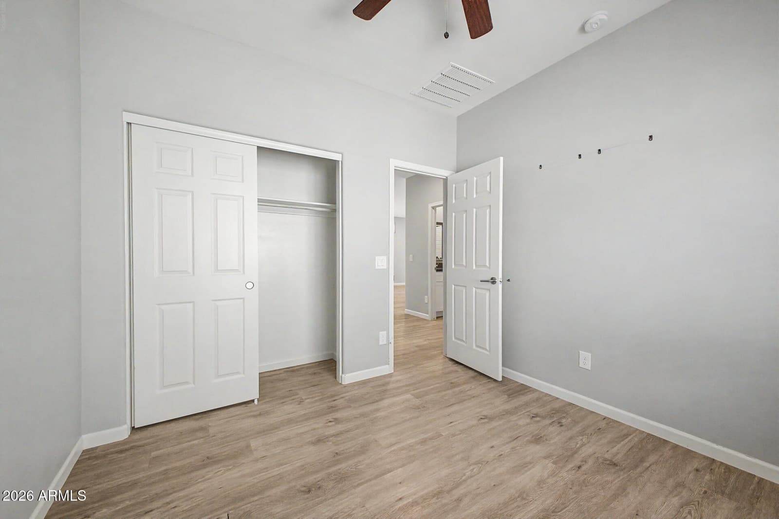 533 W HARWELL Road, Phoenix, AZ 85041 — photo 26 of 36
