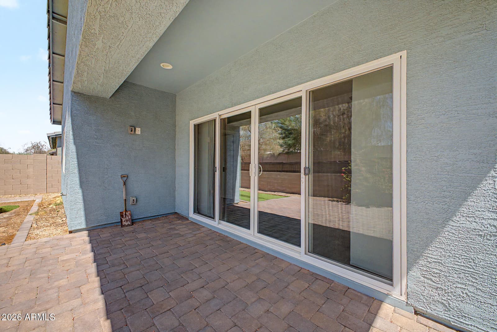 533 W HARWELL Road, Phoenix, AZ 85041 — photo 31 of 36