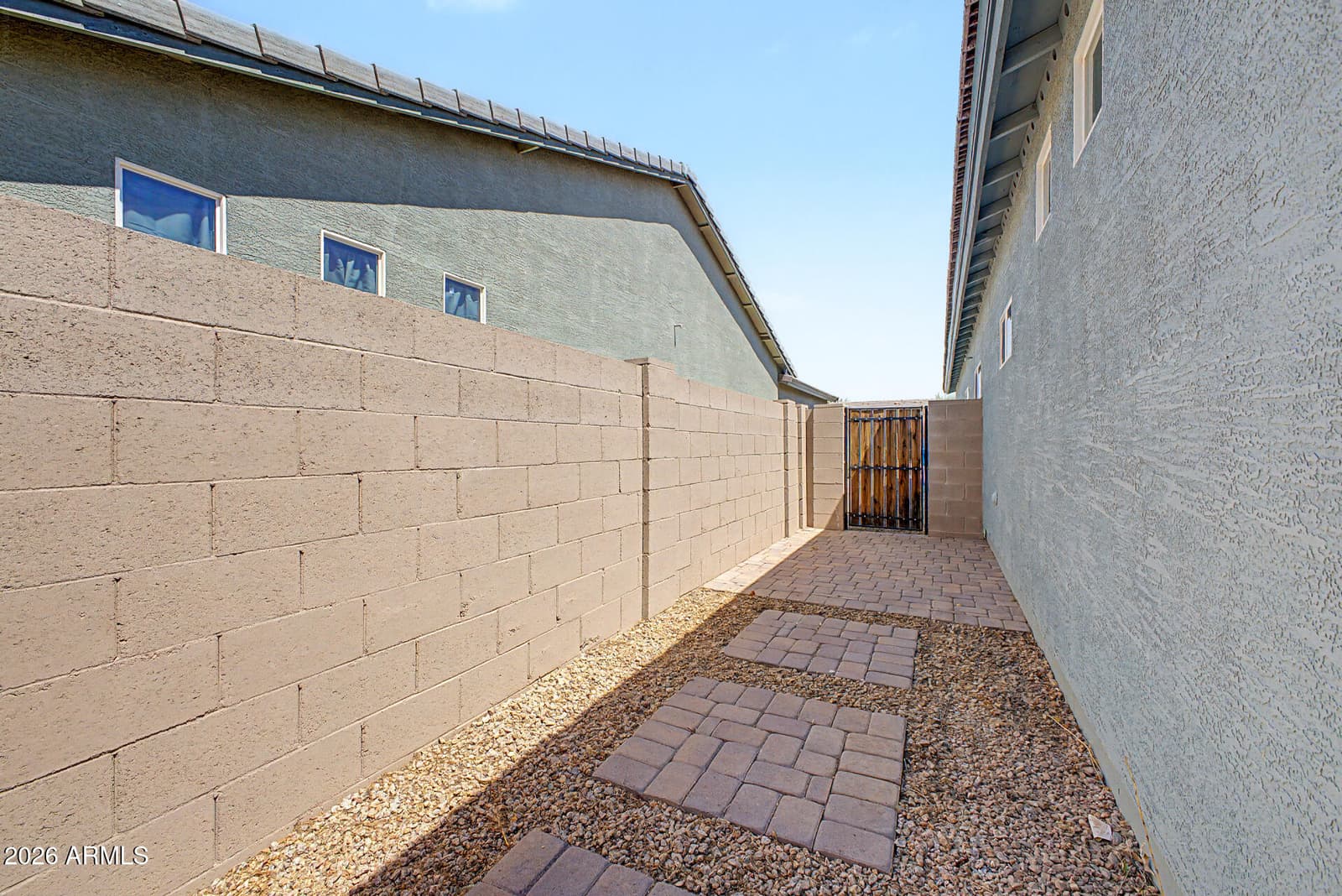 533 W HARWELL Road, Phoenix, AZ 85041 — photo 36 of 36