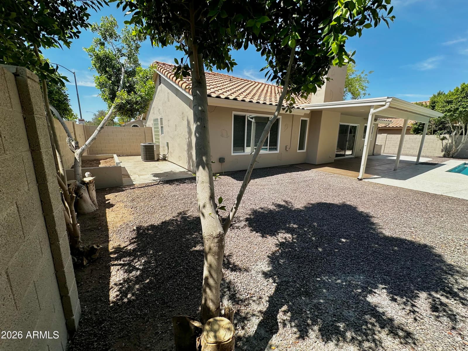 7352 W VIA DEL SOL Drive, Glendale, AZ 85310 — photo 40 of 50