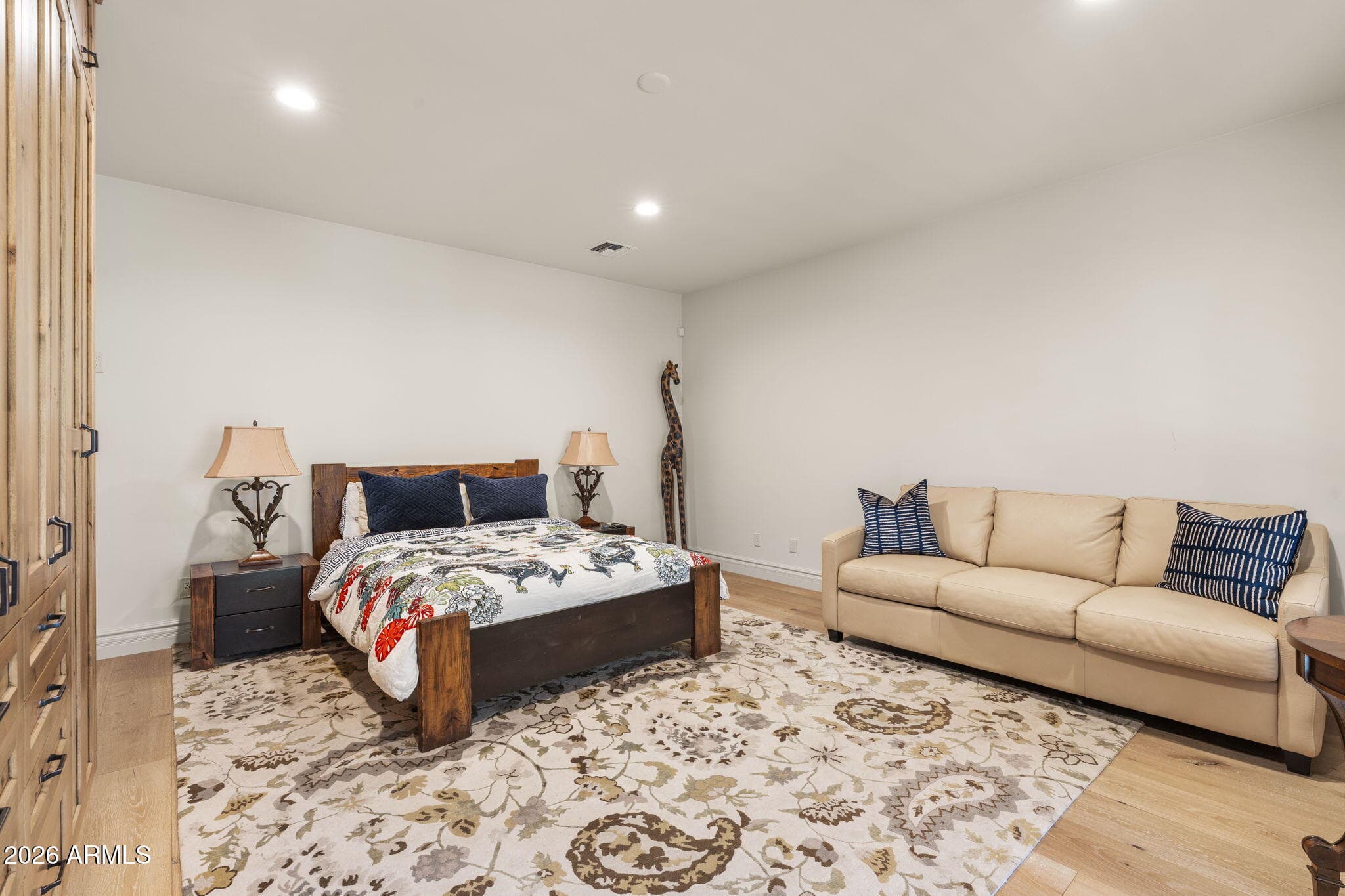 7 E OAKWOOD HILLS Drive, Chandler, AZ 85248 — photo 58 of 76