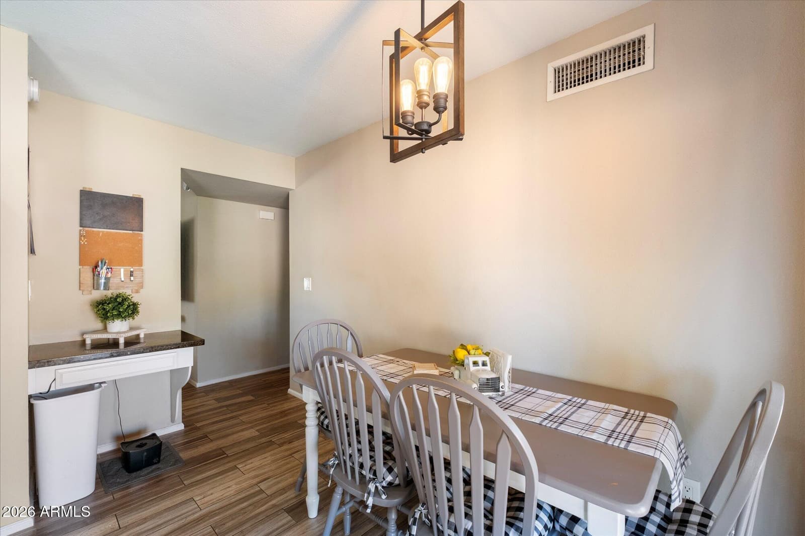 10610 S 42ND Place, Phoenix, AZ 85044 — photo 10 of 29