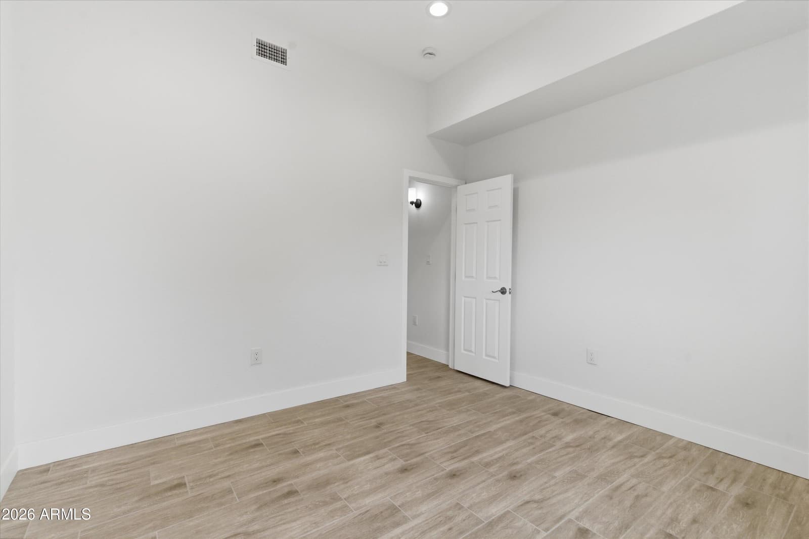 2709 E PHELPS Road, Phoenix, AZ 85032 — photo 19 of 35