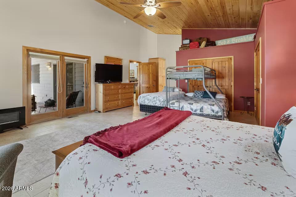 3361 COUNTRY CLUB Drive, Show Low, AZ 85901 — photo 19 of 38