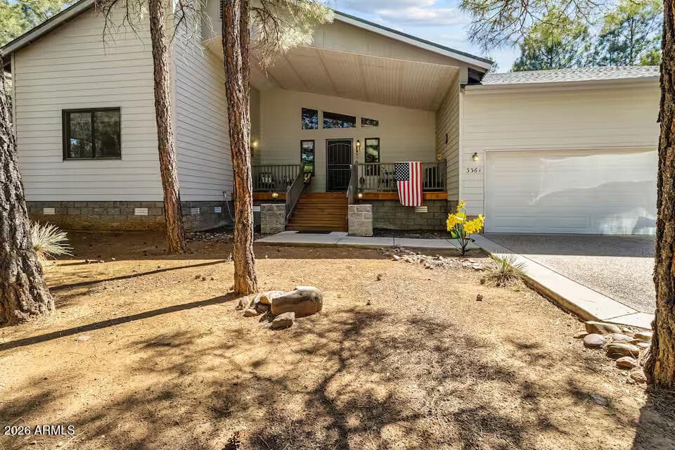 3361 COUNTRY CLUB Drive, Show Low, AZ 85901 — photo 2 of 38
