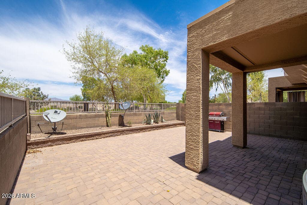 440 N 169TH Avenue, Goodyear, AZ 85338 — photo 30 of 39