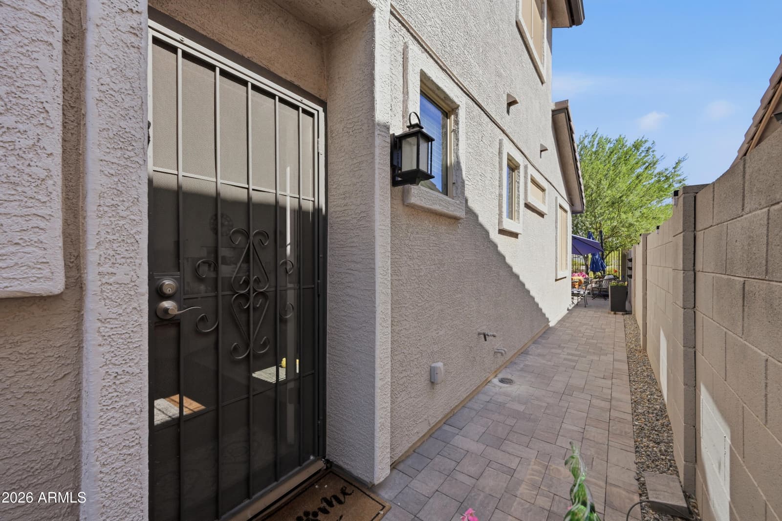 3935 E BLUE SPRUCE Lane, Gilbert, AZ 85298 — photo 9 of 48