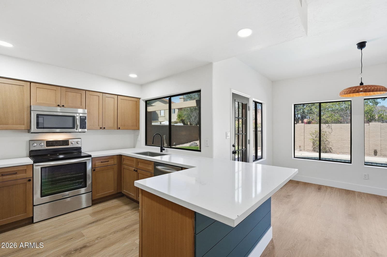 14091 S 40TH Street, Phoenix, AZ 85044 — photo 2 of 31