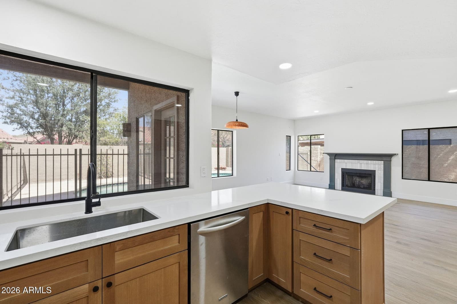 14091 S 40TH Street, Phoenix, AZ 85044 — photo 15 of 31