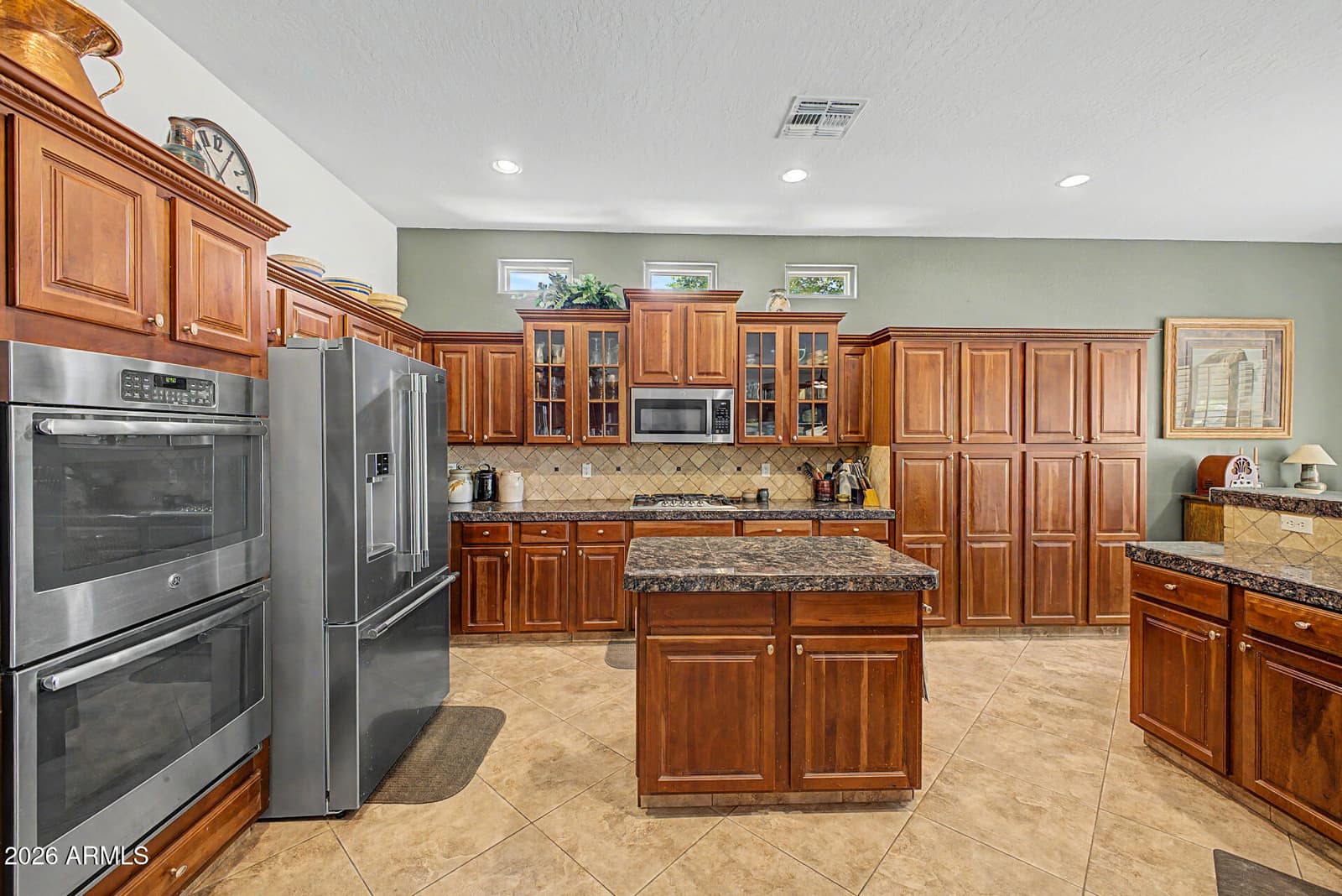 2770 E BUENA VISTA Drive, Chandler, AZ 85249 — photo 13 of 40