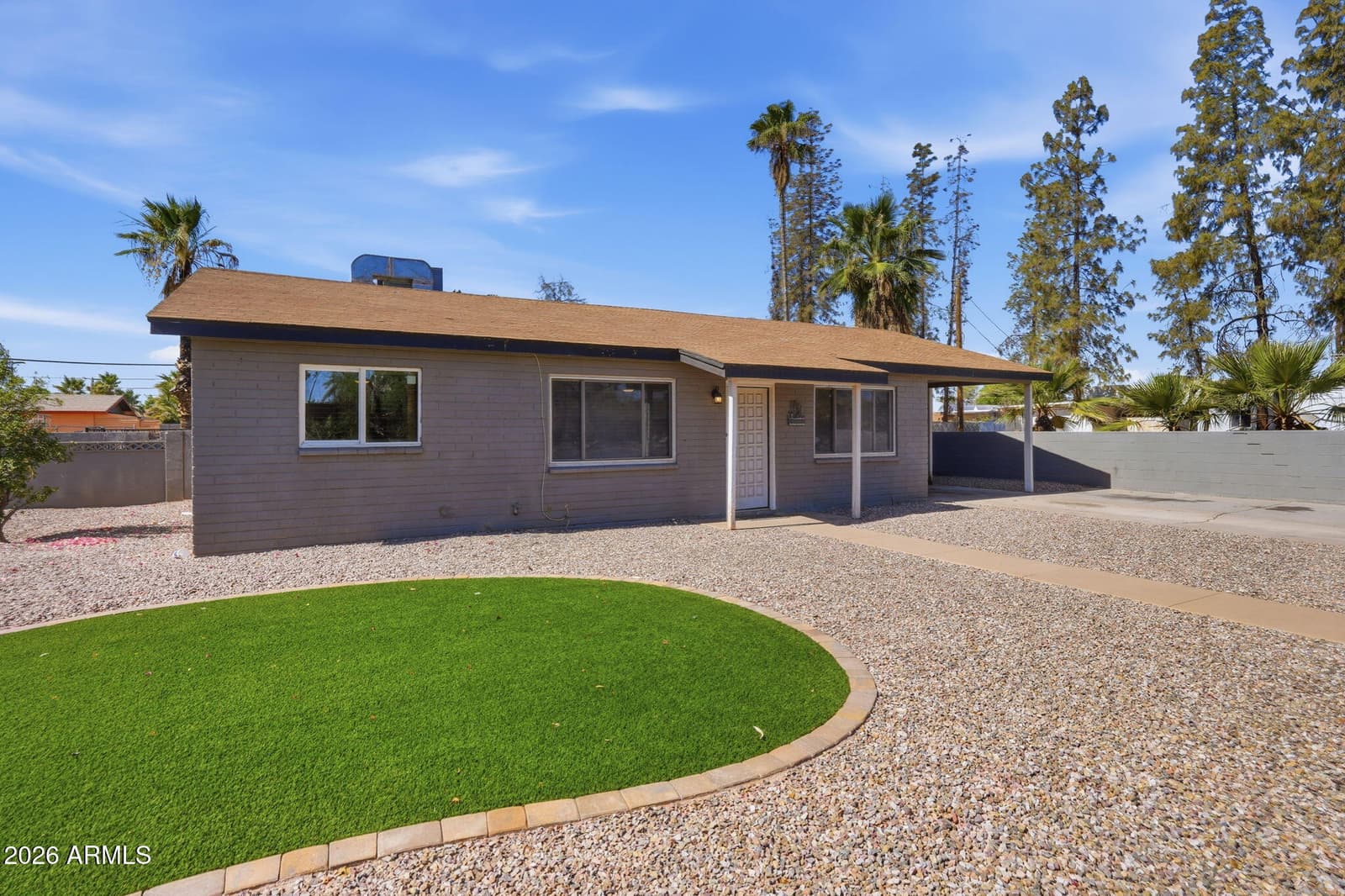 209 E MCMURRAY Boulevard, Casa Grande, AZ 85122 — photo 5 of 35