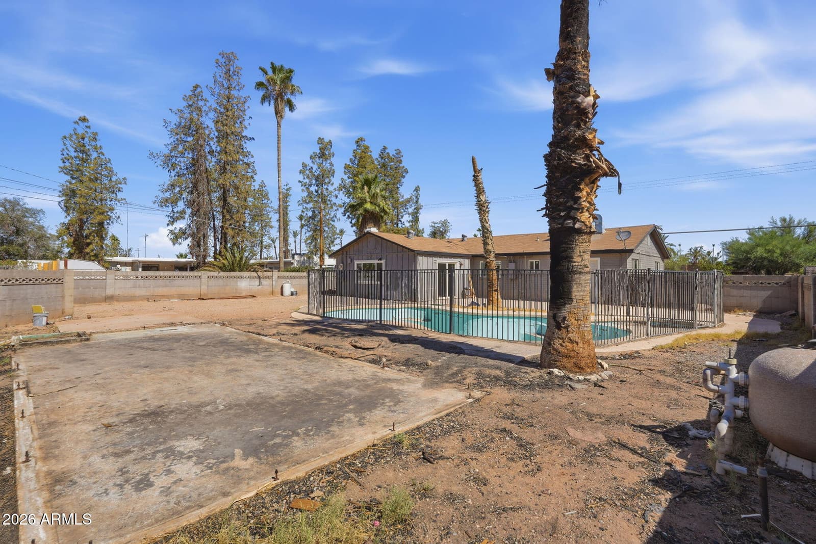 209 E MCMURRAY Boulevard, Casa Grande, AZ 85122 — photo 33 of 35