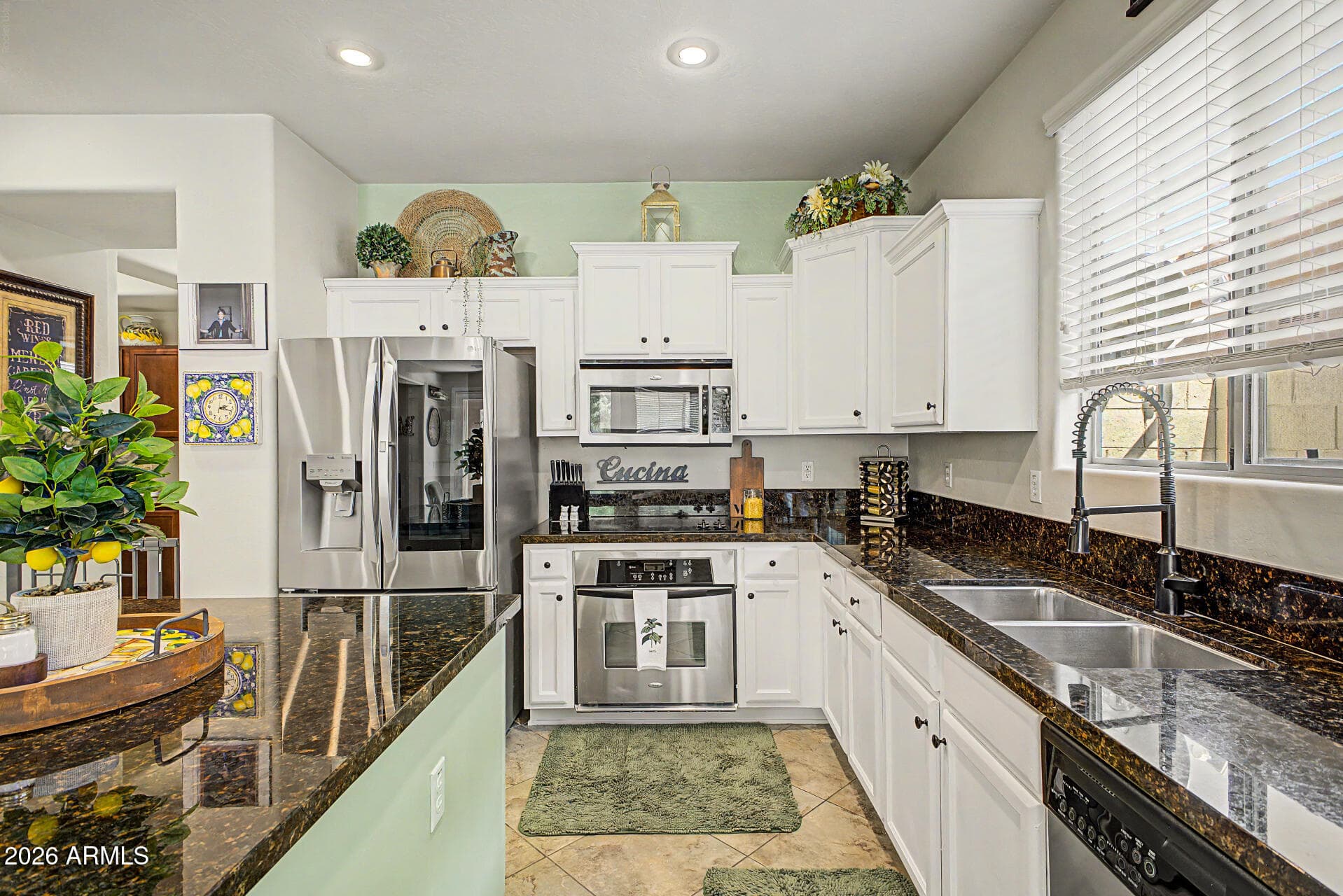 3320 S SUNLAND Drive, Chandler, AZ 85248 — photo 9 of 28