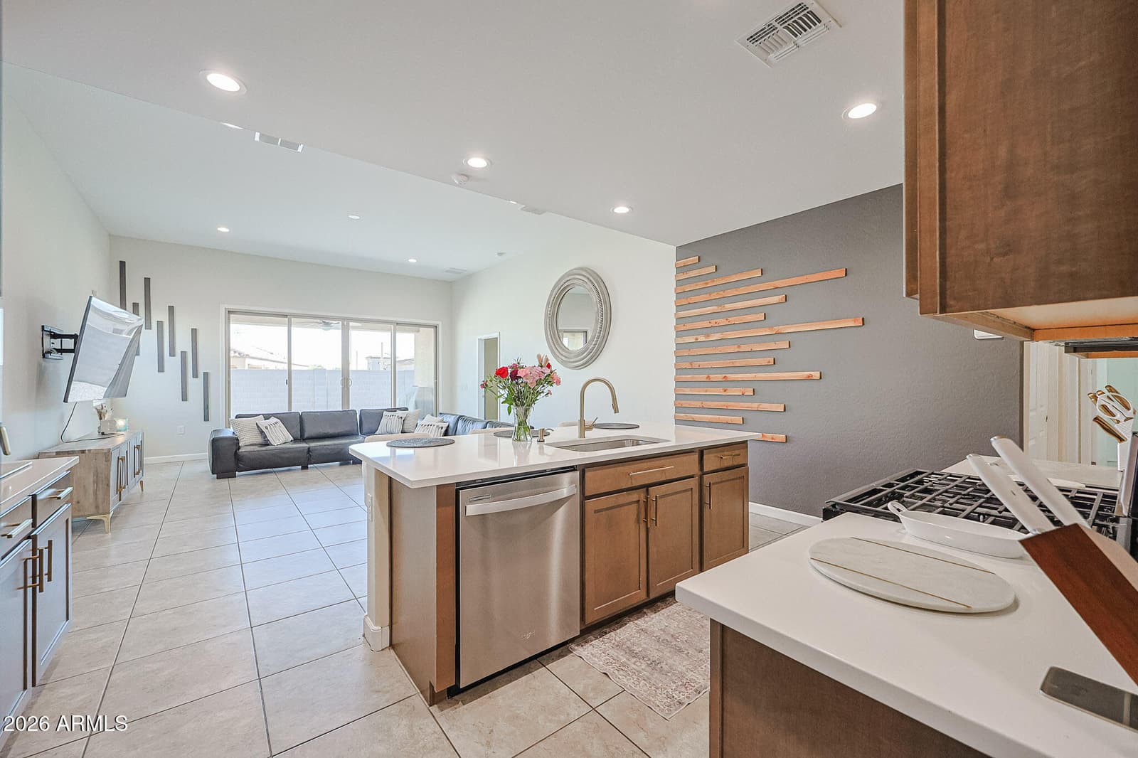 30123 W INDIANOLA Avenue, Buckeye, AZ 85396 — photo 10 of 37