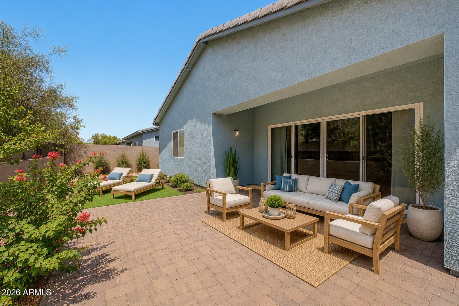533 W HARWELL Road, Phoenix, AZ 85041 — photo 34 of 36