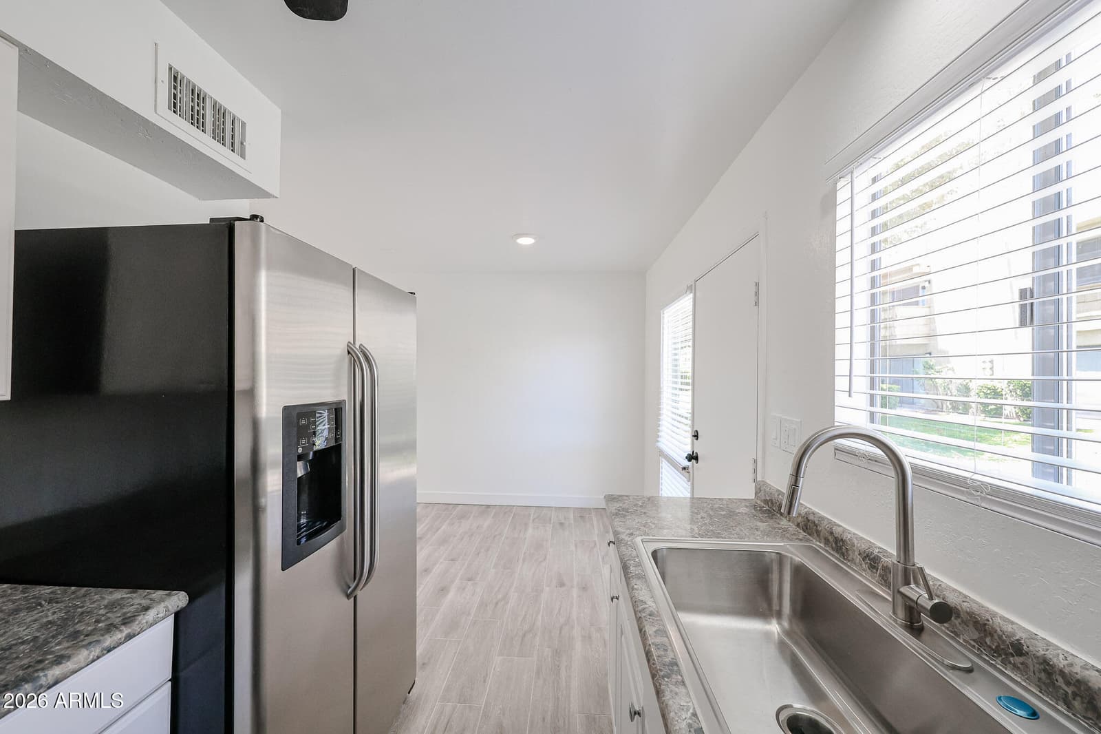 4610 N 68TH Street 414, Scottsdale, AZ 85251 — photo 8 of 21