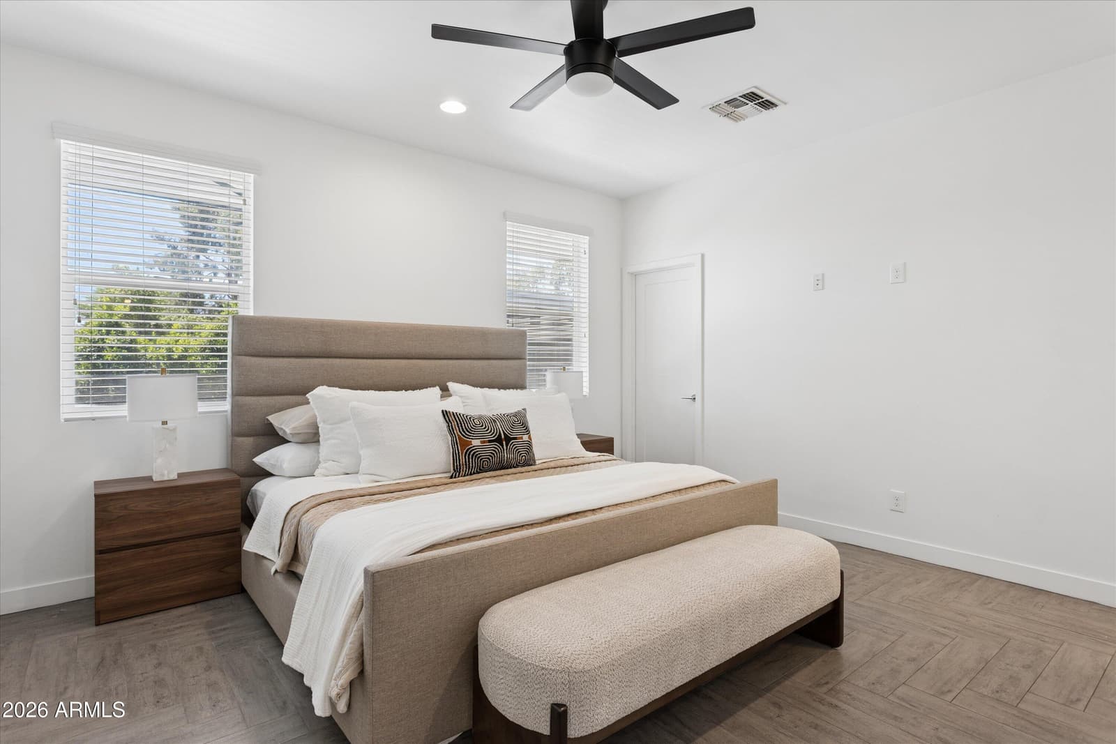 1841 E MONTECITO Avenue, Phoenix, AZ 85016 — photo 14 of 33