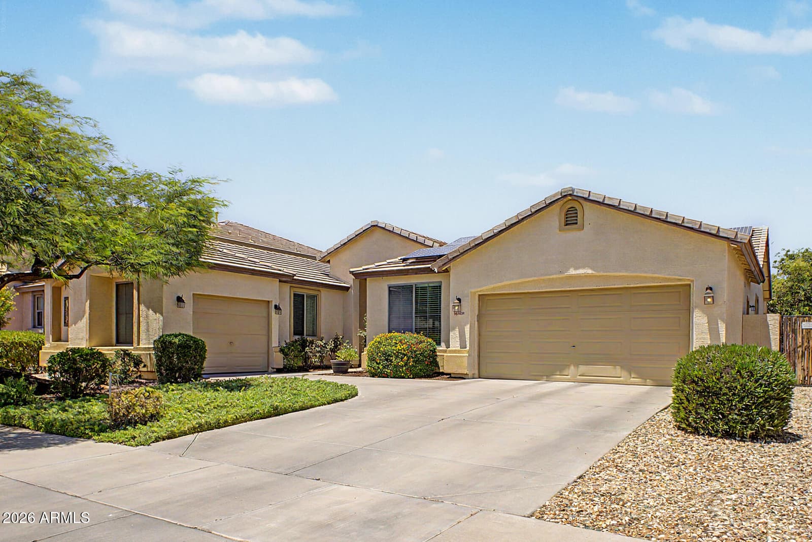 14234 W Jenan Drive, Surprise, AZ 85379 — photo 2 of 46