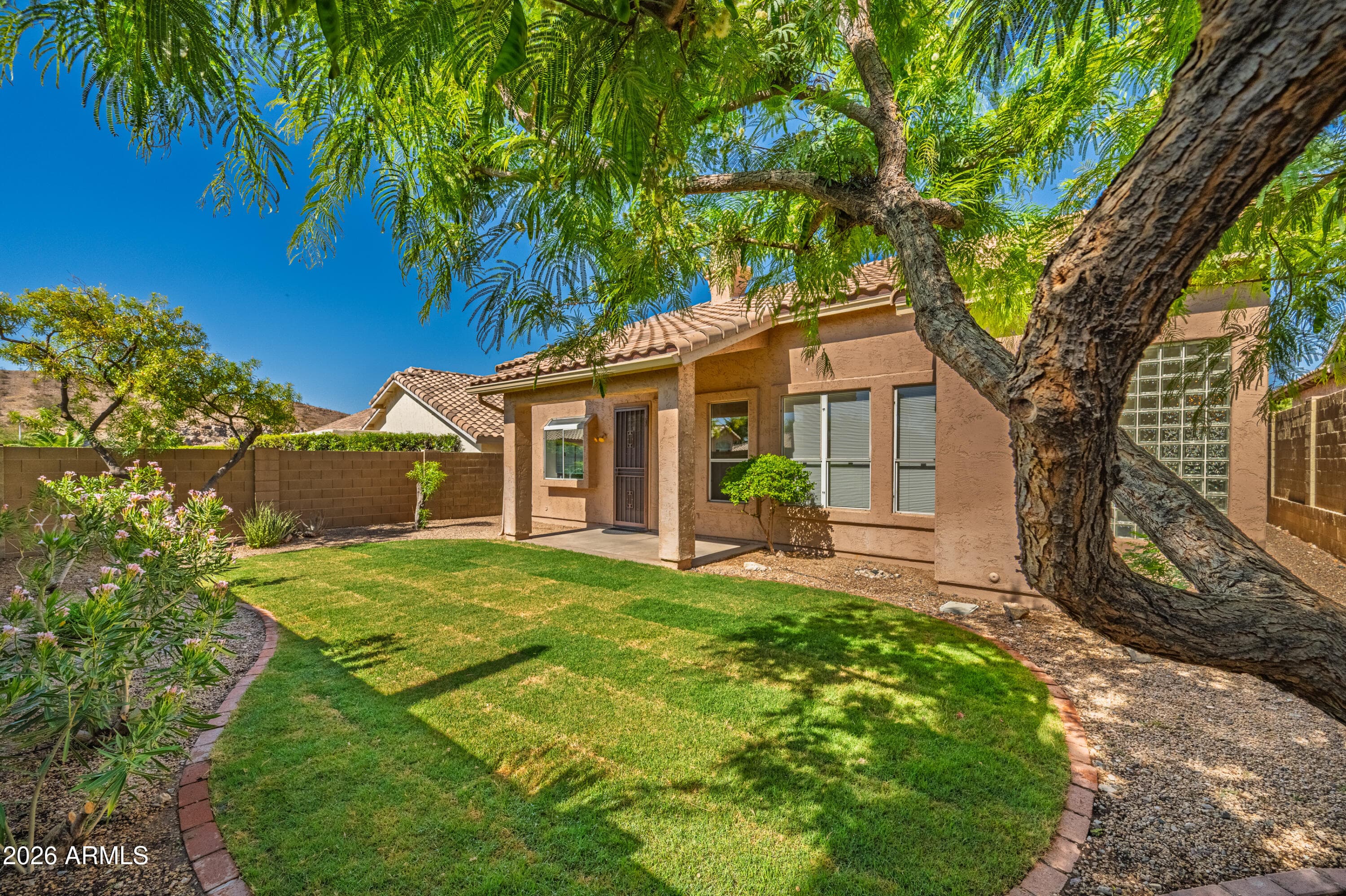 16207 S 24TH Place, Phoenix, AZ 85048 — photo 3 of 58