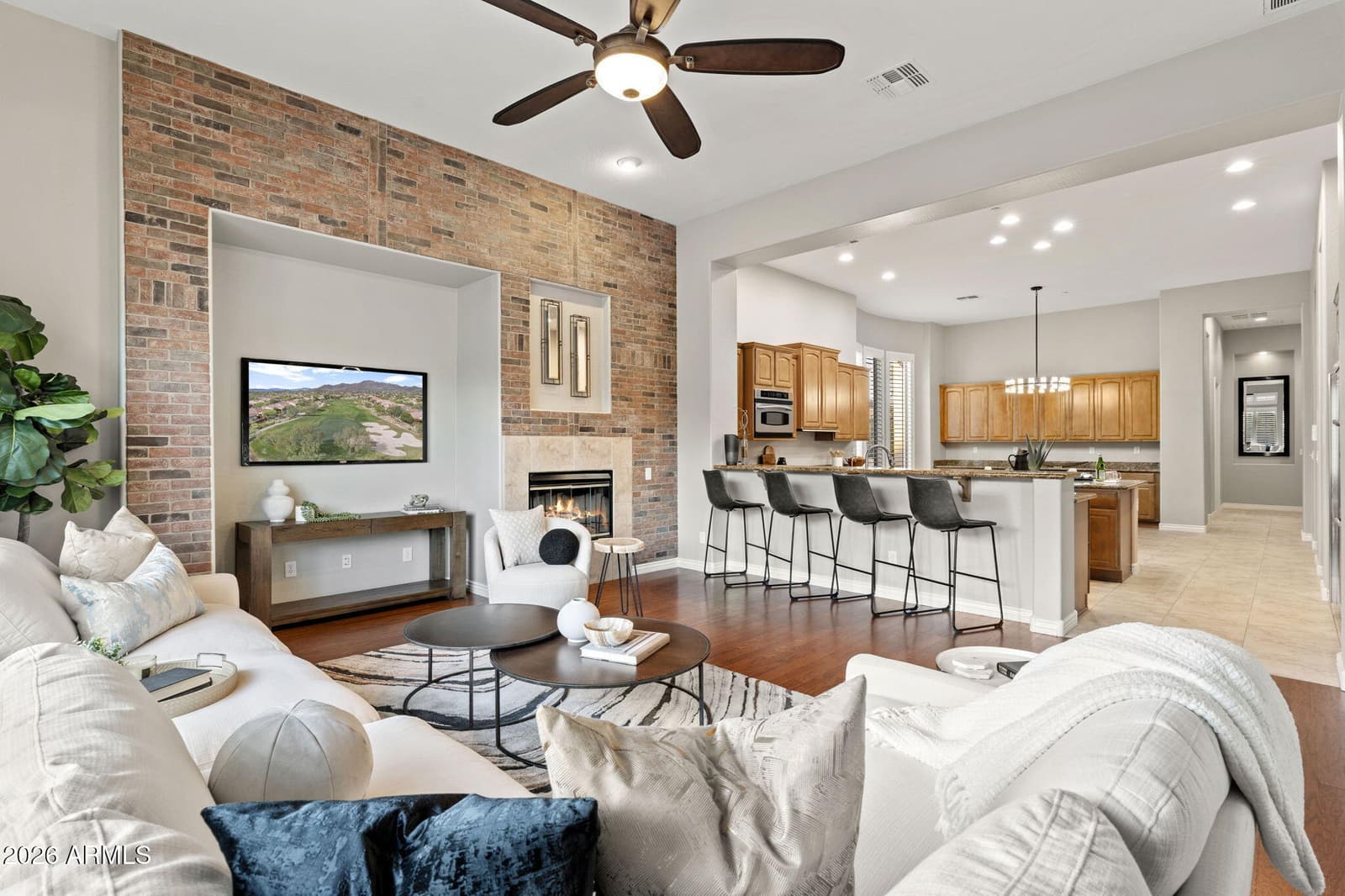 40704 N CLUB POINTE Drive, Anthem, AZ 85086 — photo 46 of 136