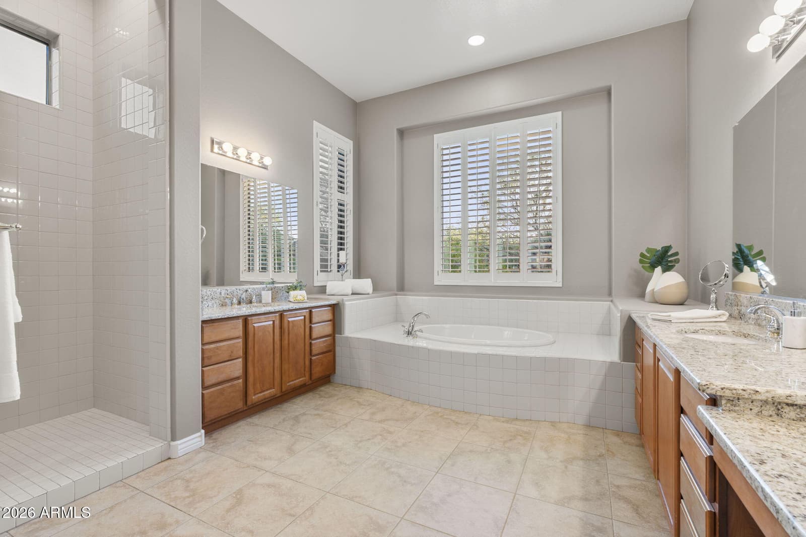40704 N CLUB POINTE Drive, Anthem, AZ 85086 — photo 21 of 136