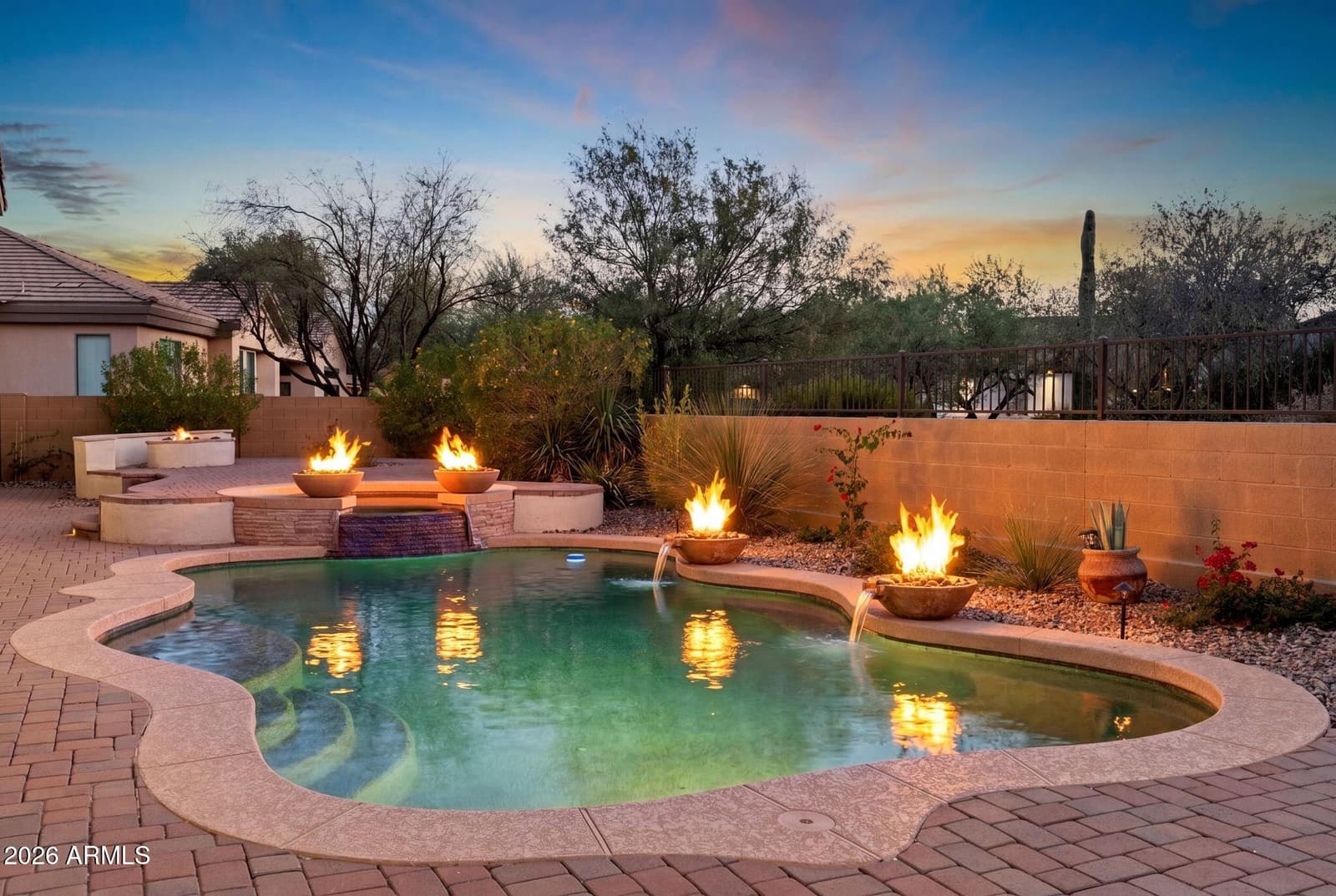 40704 N CLUB POINTE Drive, Anthem, AZ 85086 — photo 102 of 136