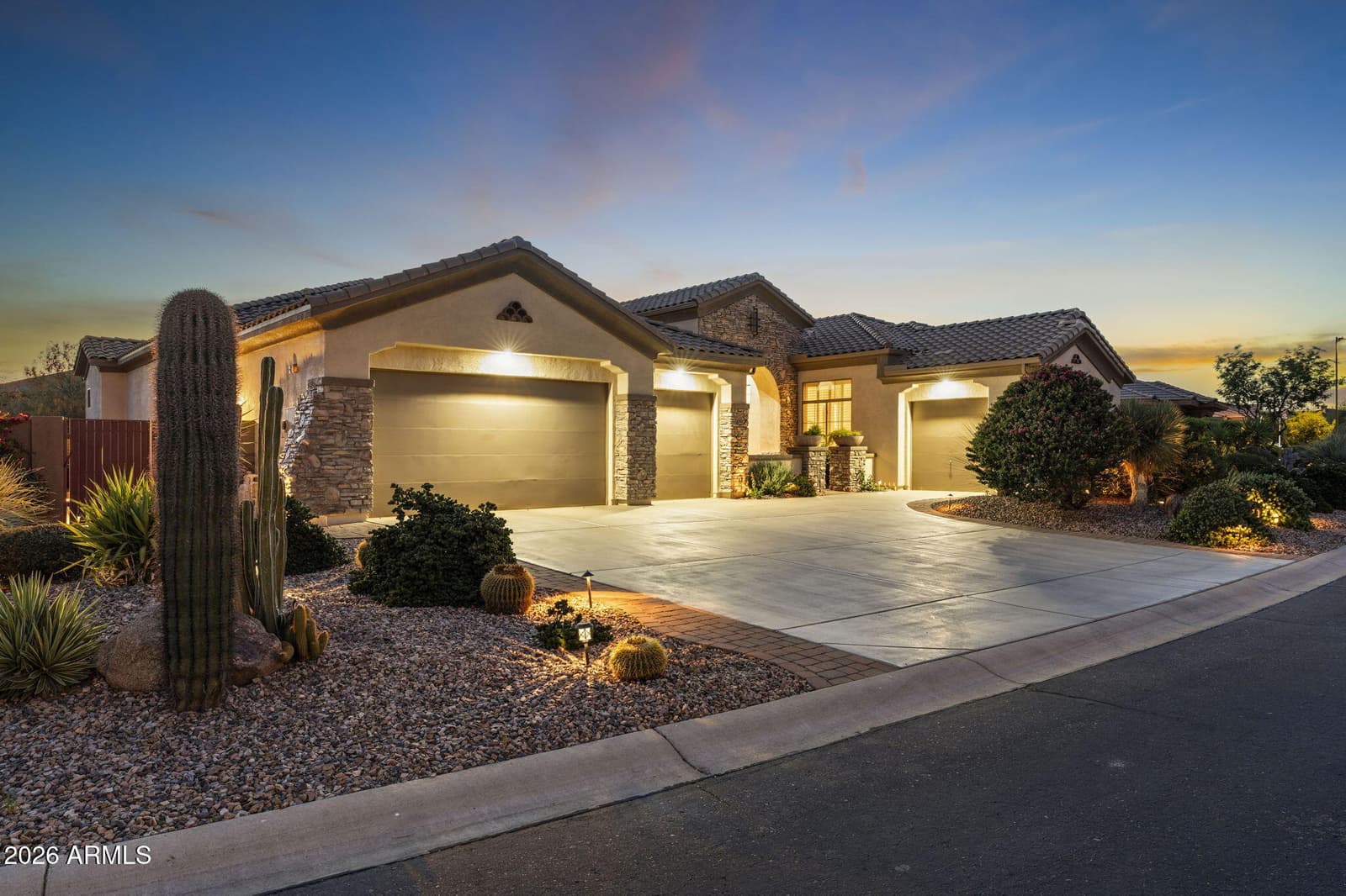 40704 N CLUB POINTE Drive, Anthem, AZ 85086 — photo 112 of 136
