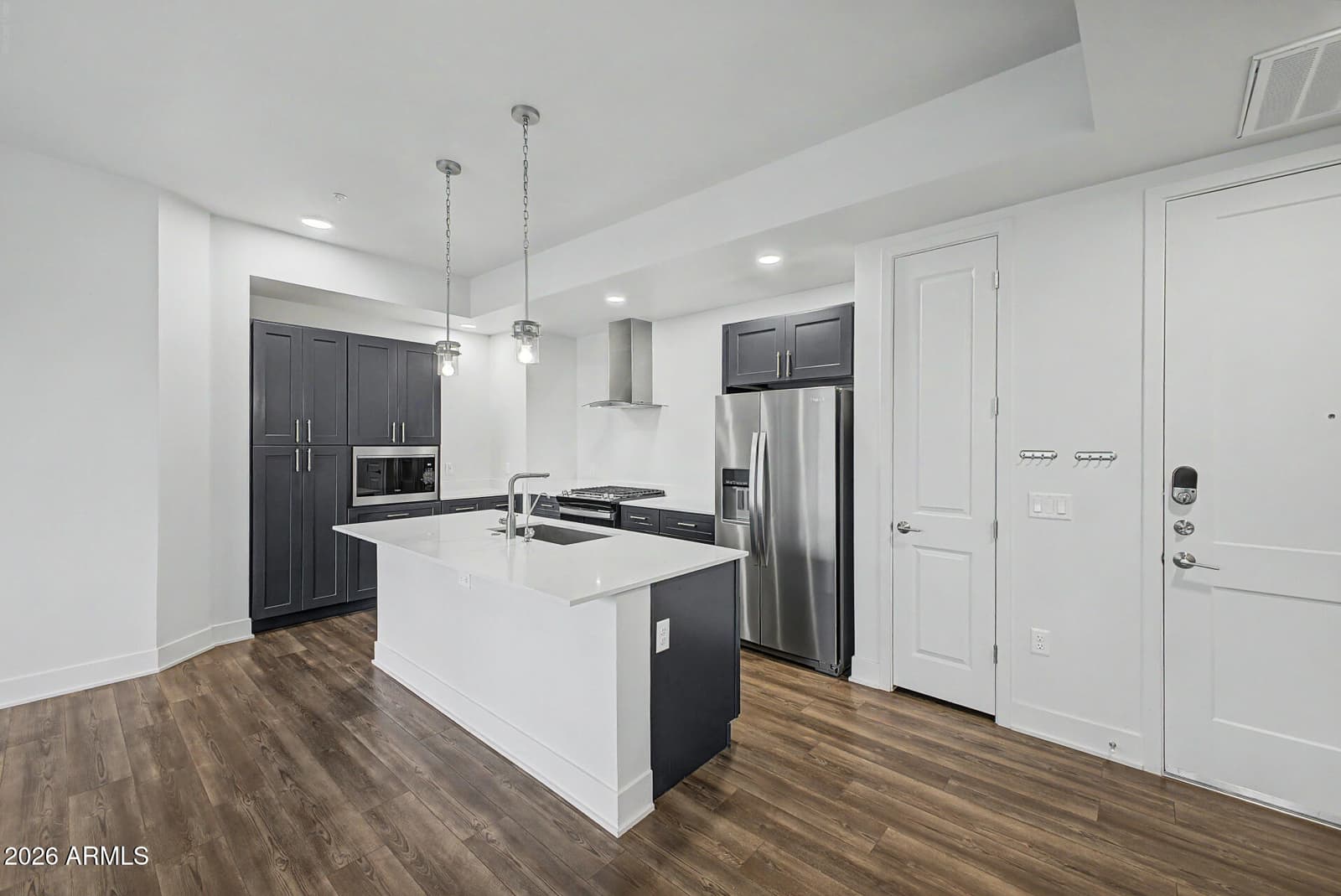 3131 N Central Avenue 4011, Phoenix, AZ 85012 — photo 5 of 42