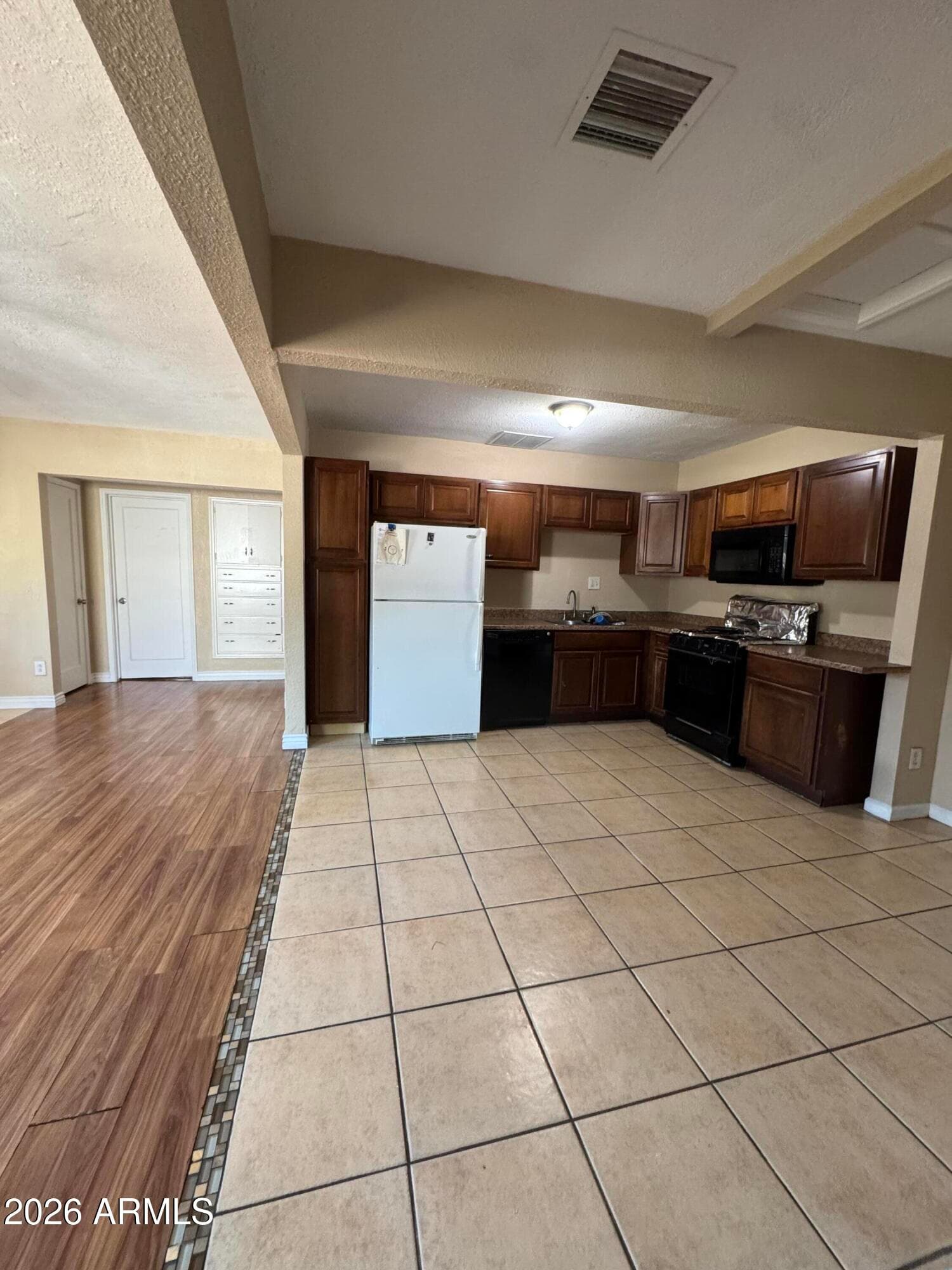 725 E 1st Street, Mesa, AZ 85203 — photo 12 of 26