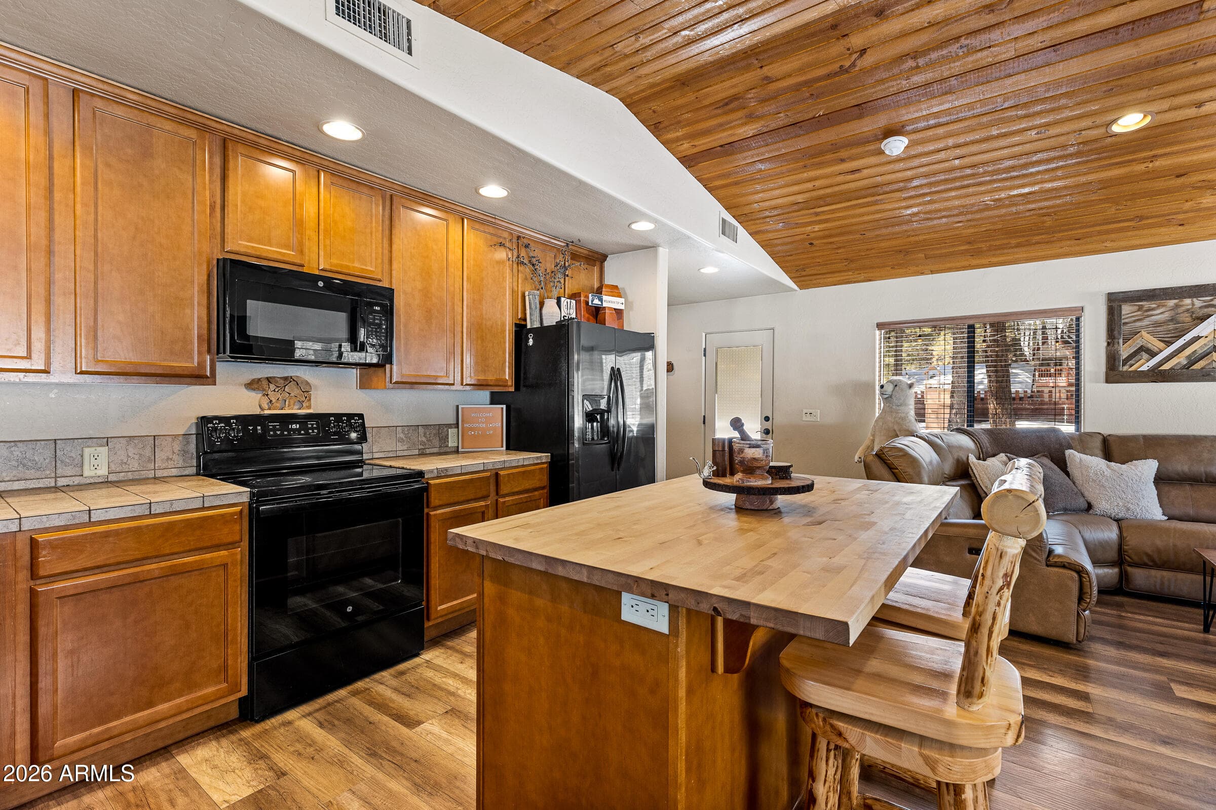 1678 N SPRING VALLEY Road, Parks, AZ 86018 — photo 13 of 46