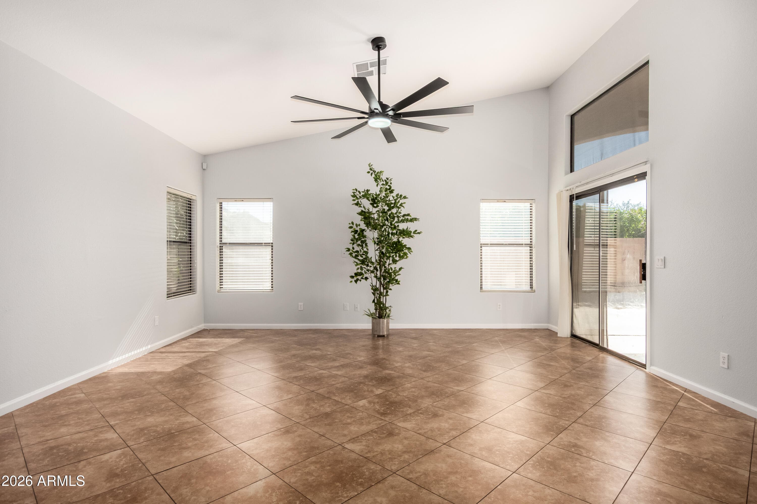1625 E MONTOYA Lane, Phoenix, AZ 85024 — photo 10 of 42