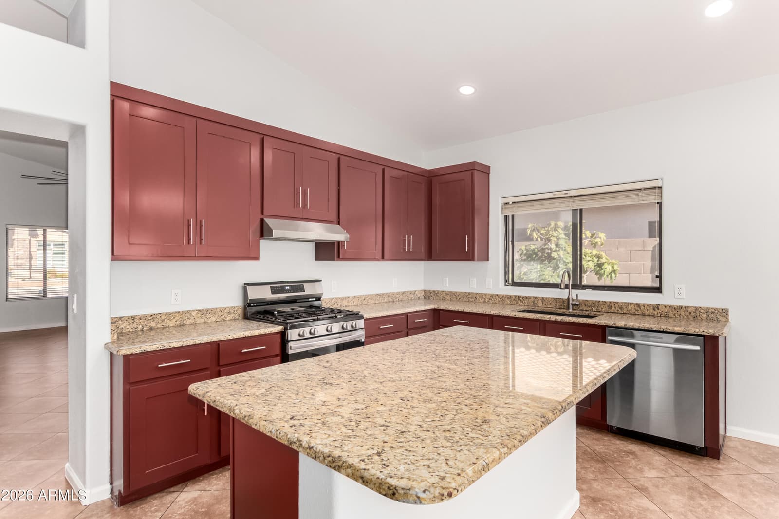 1625 E MONTOYA Lane, Phoenix, AZ 85024 — photo 14 of 42