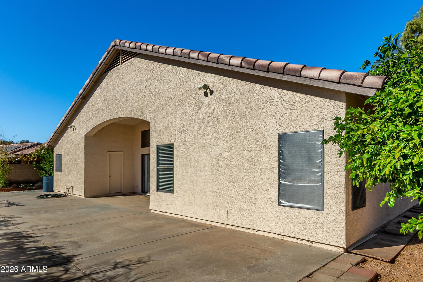1625 E MONTOYA Lane, Phoenix, AZ 85024 — photo 40 of 42