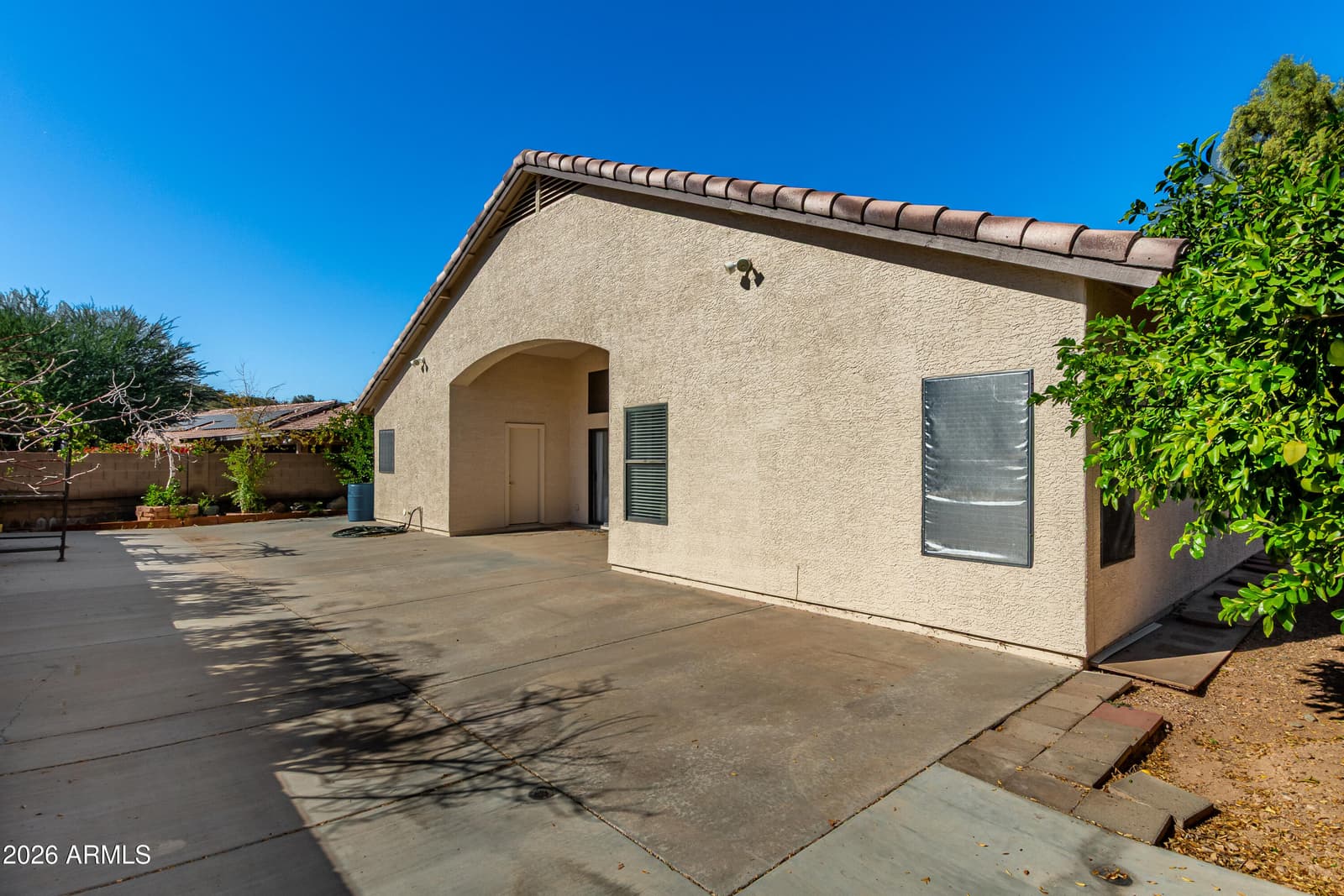 1625 E MONTOYA Lane, Phoenix, AZ 85024 — photo 41 of 42
