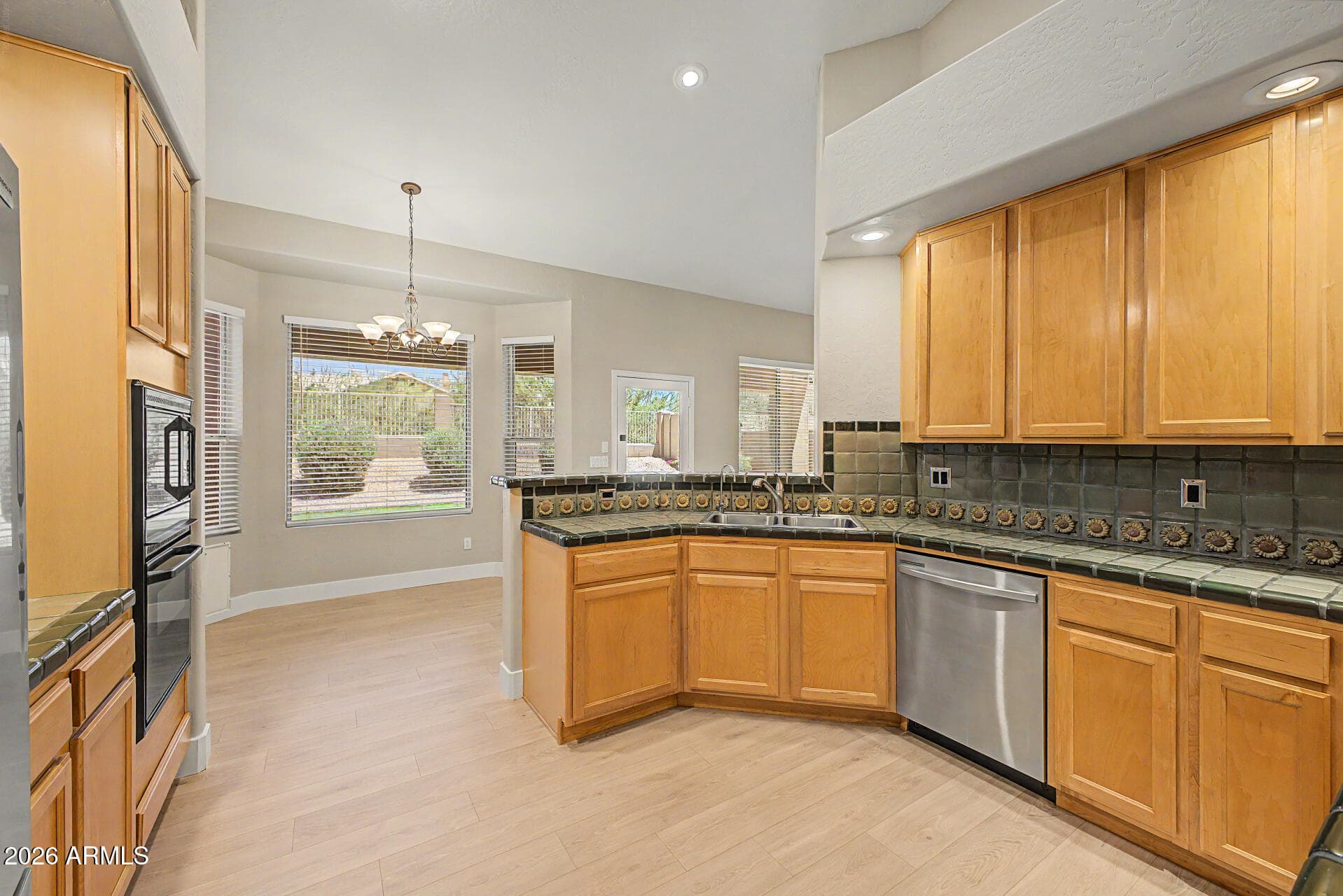 4817 E FERNWOOD Court, Cave Creek, AZ 85331 — photo 10 of 27