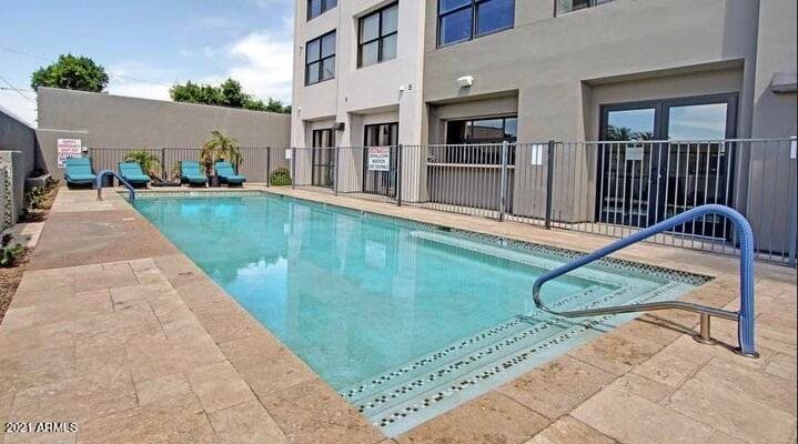 535 W THOMAS Road 302, Phoenix, AZ 85013 — photo 1 of 26