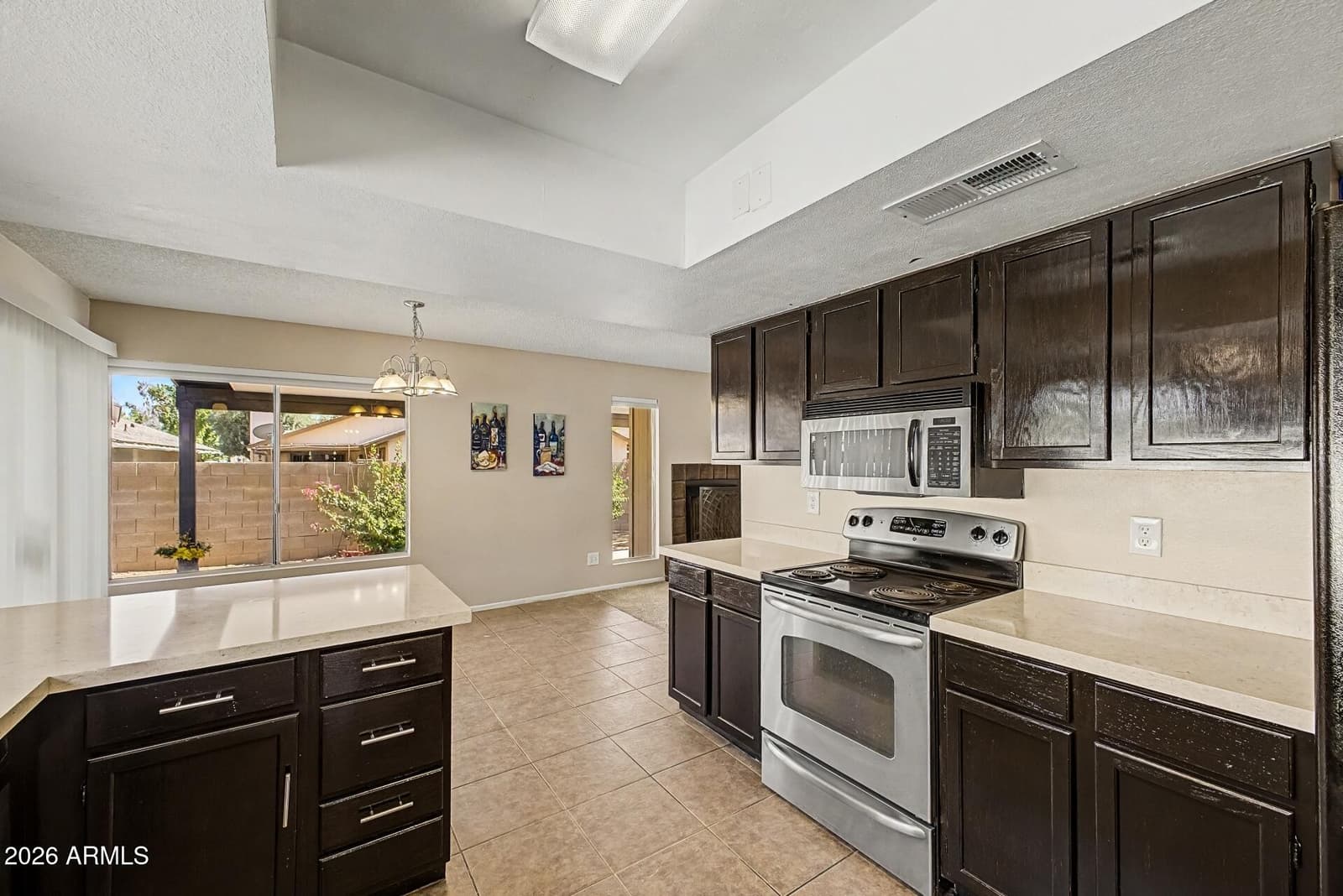 4415 W MORROW Drive, Glendale, AZ 85308 — photo 8 of 26