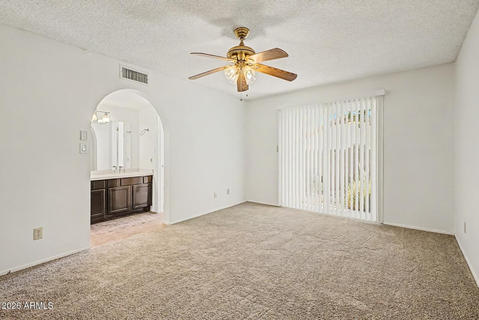 4415 W MORROW Drive, Glendale, AZ 85308 — photo 11 of 26