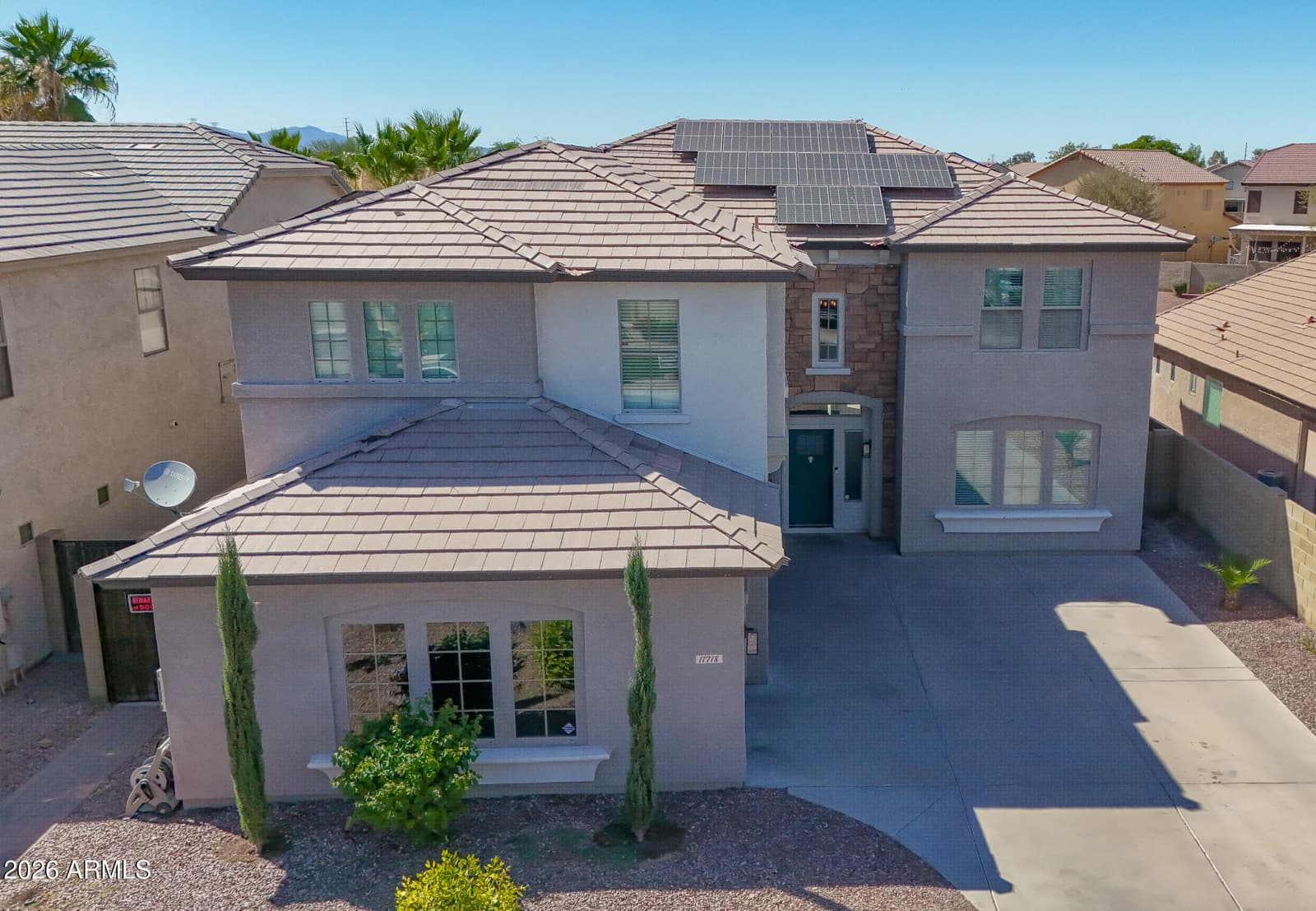 11718 W COCOPAH Street, Avondale, AZ 85323 — photo 1 of 39