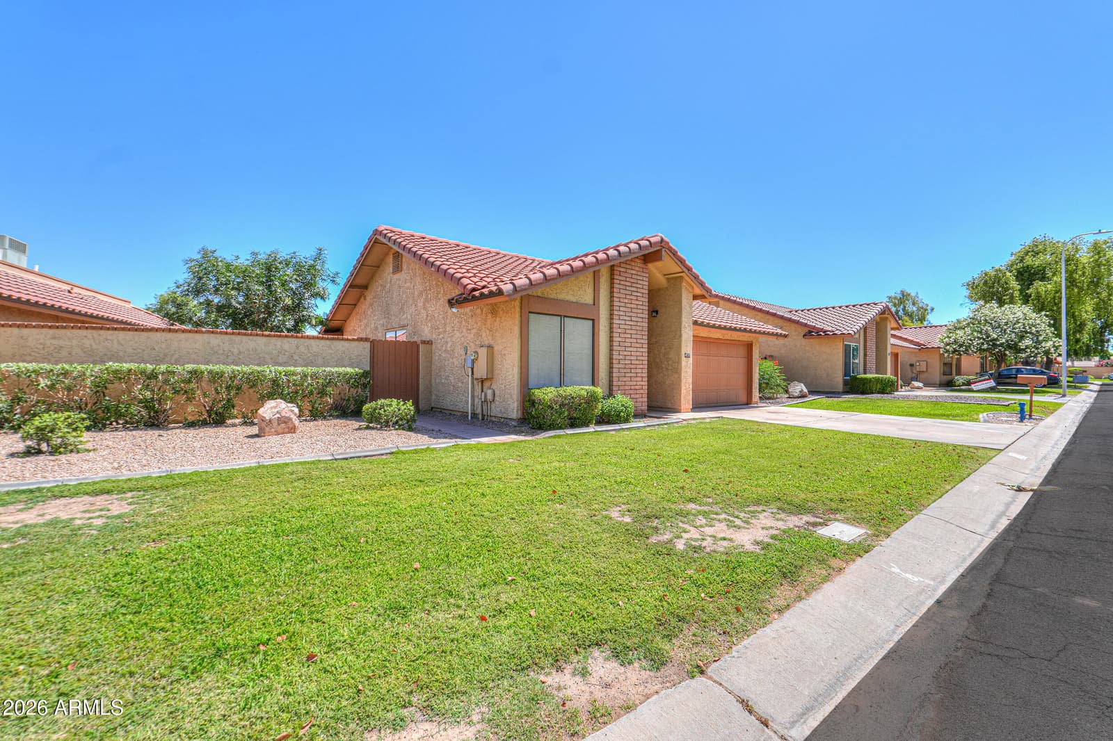 4785 E KIVA Street, Phoenix, AZ 85044 — photo 2 of 37