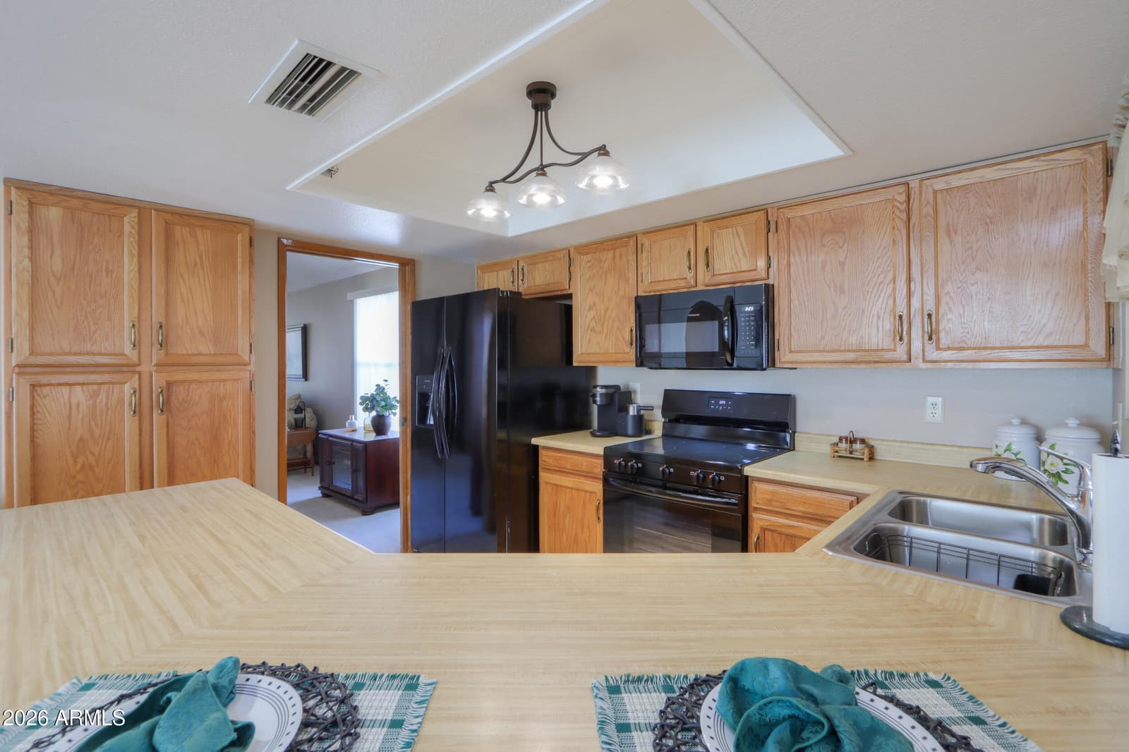 4785 E KIVA Street, Phoenix, AZ 85044 — photo 10 of 37
