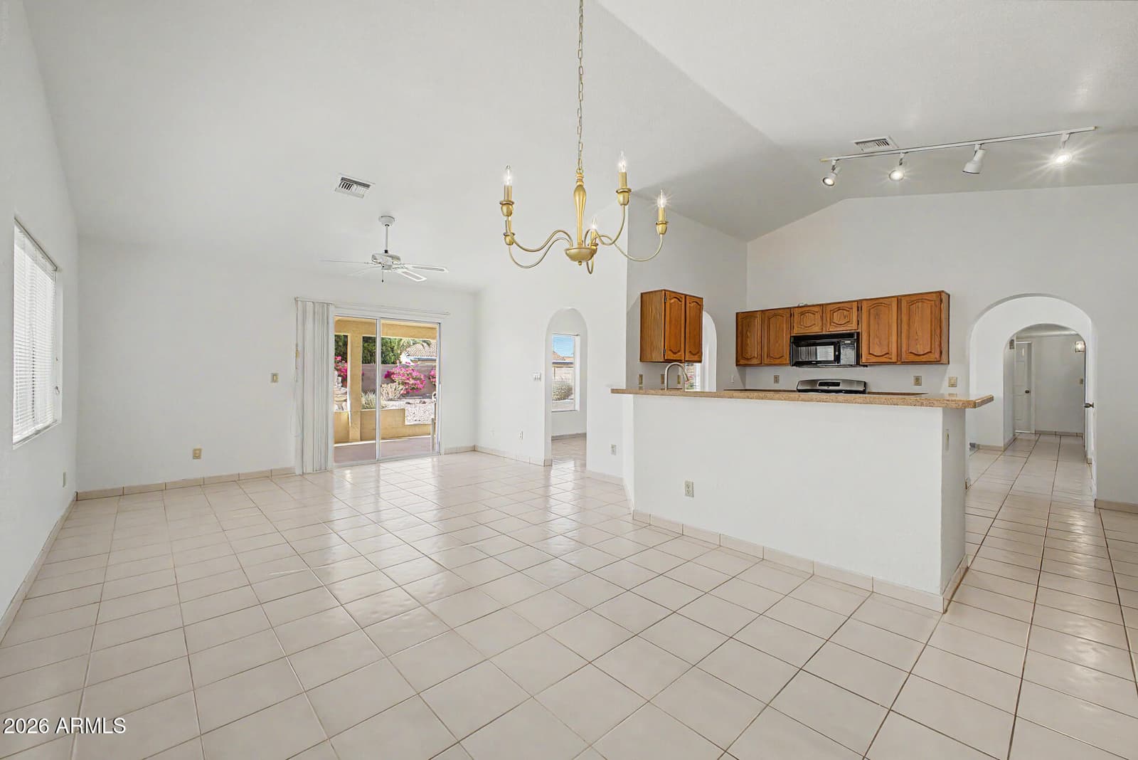 11066 W RUNION Drive, Peoria, AZ 85373 — photo 11 of 30