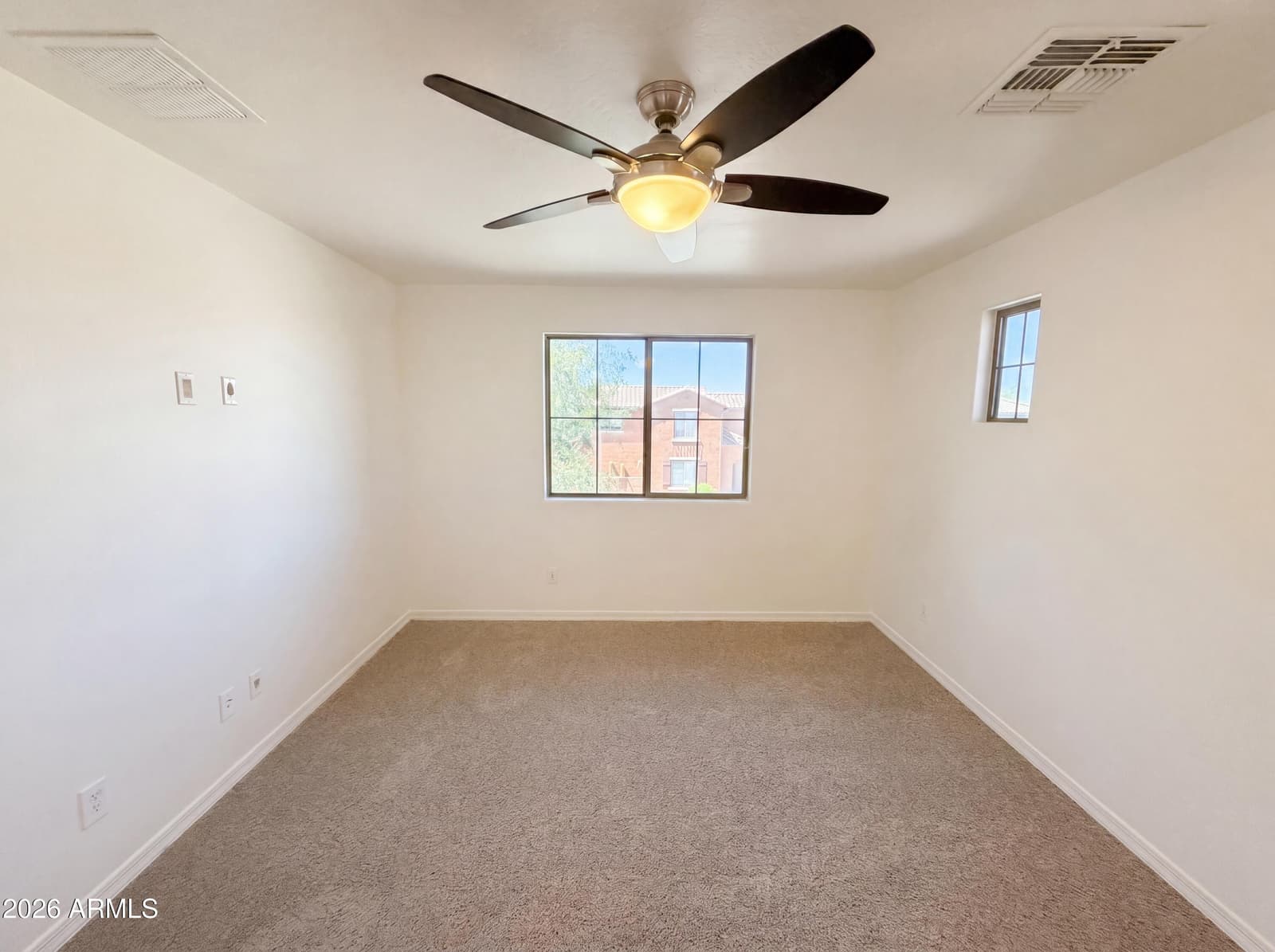 3968 E MELINDA Drive, Phoenix, AZ 85050 — photo 9 of 21