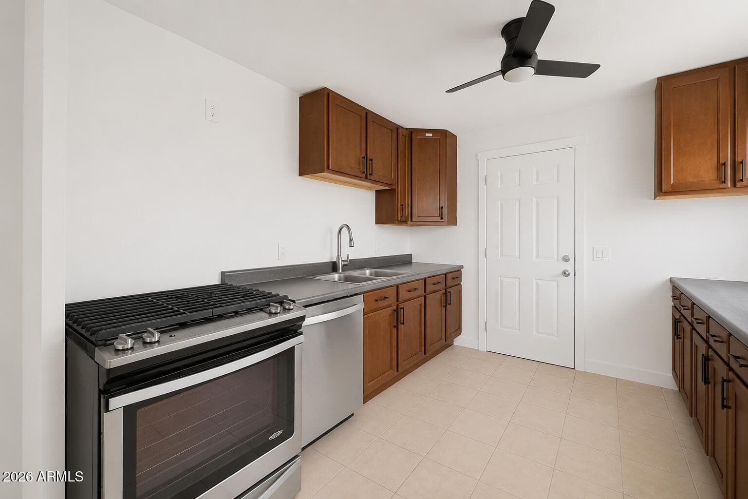 10944 W DURANGO Street, Avondale, AZ 85323 — photo 5 of 15