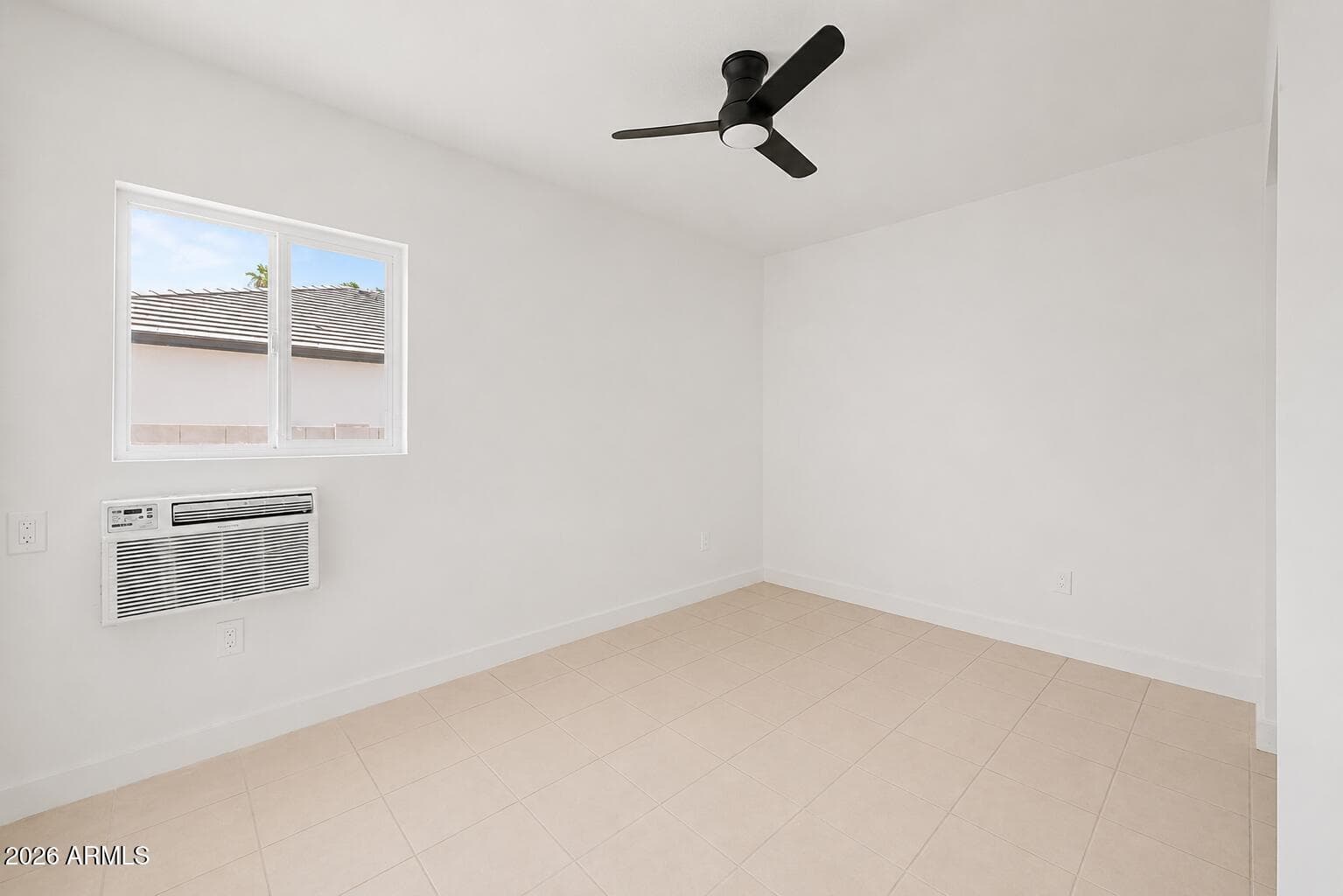10944 W DURANGO Street, Avondale, AZ 85323 — photo 8 of 15