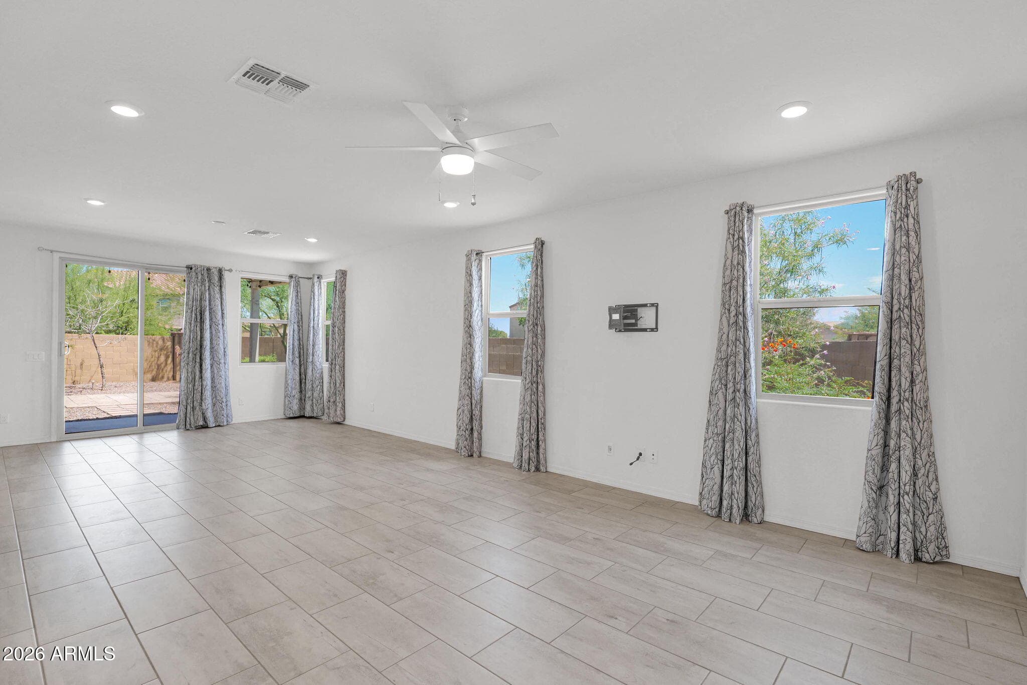 1012 W CANYONLANDS Court, San Tan Valley, AZ 85140 — photo 23 of 35